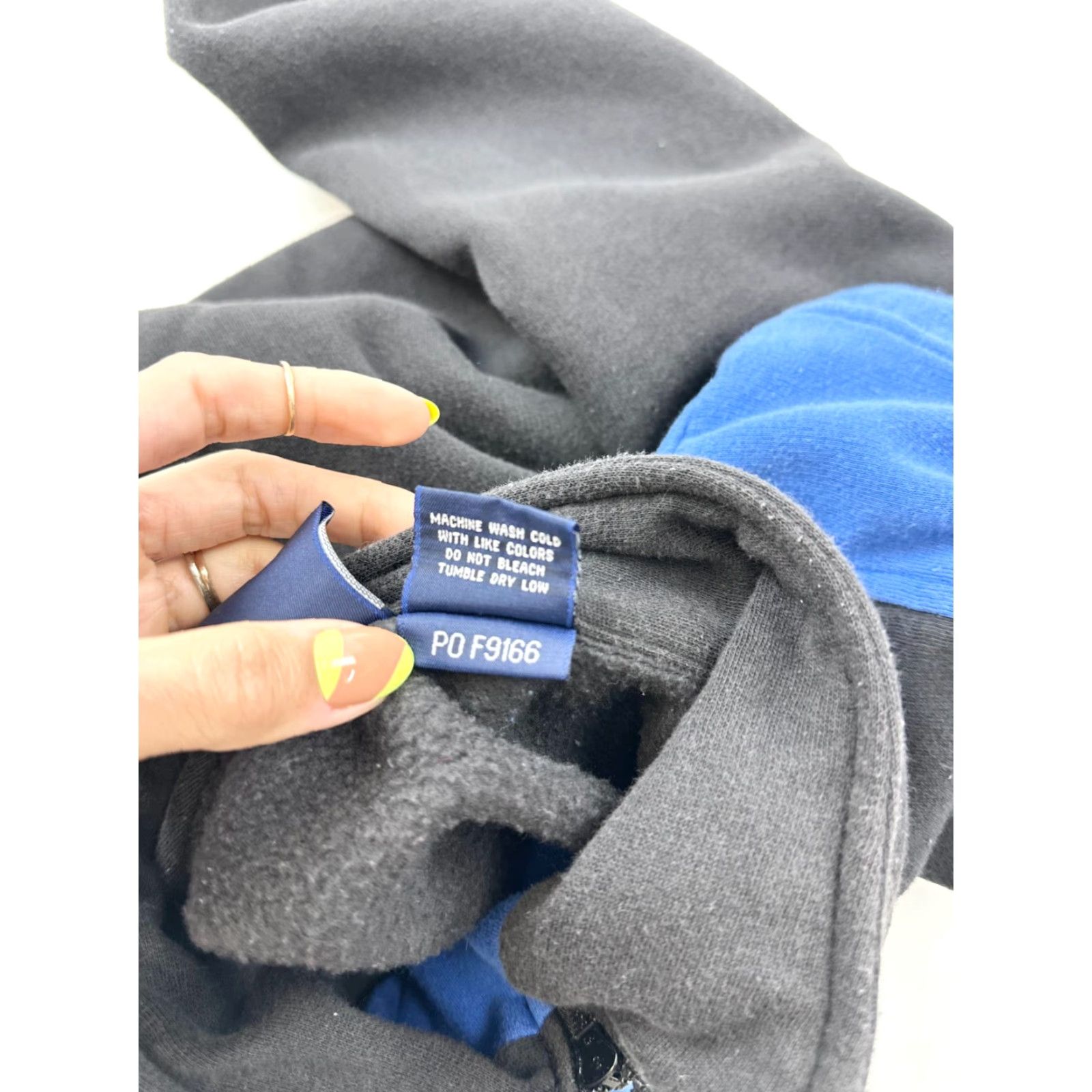 Vintage Adventure Club Sweatshirt Mens XL Black Blue Fleece Lined Full Zip Mock Neck Regular Fit Size US XL / EU 56 / 4 - 4 Thumbnail