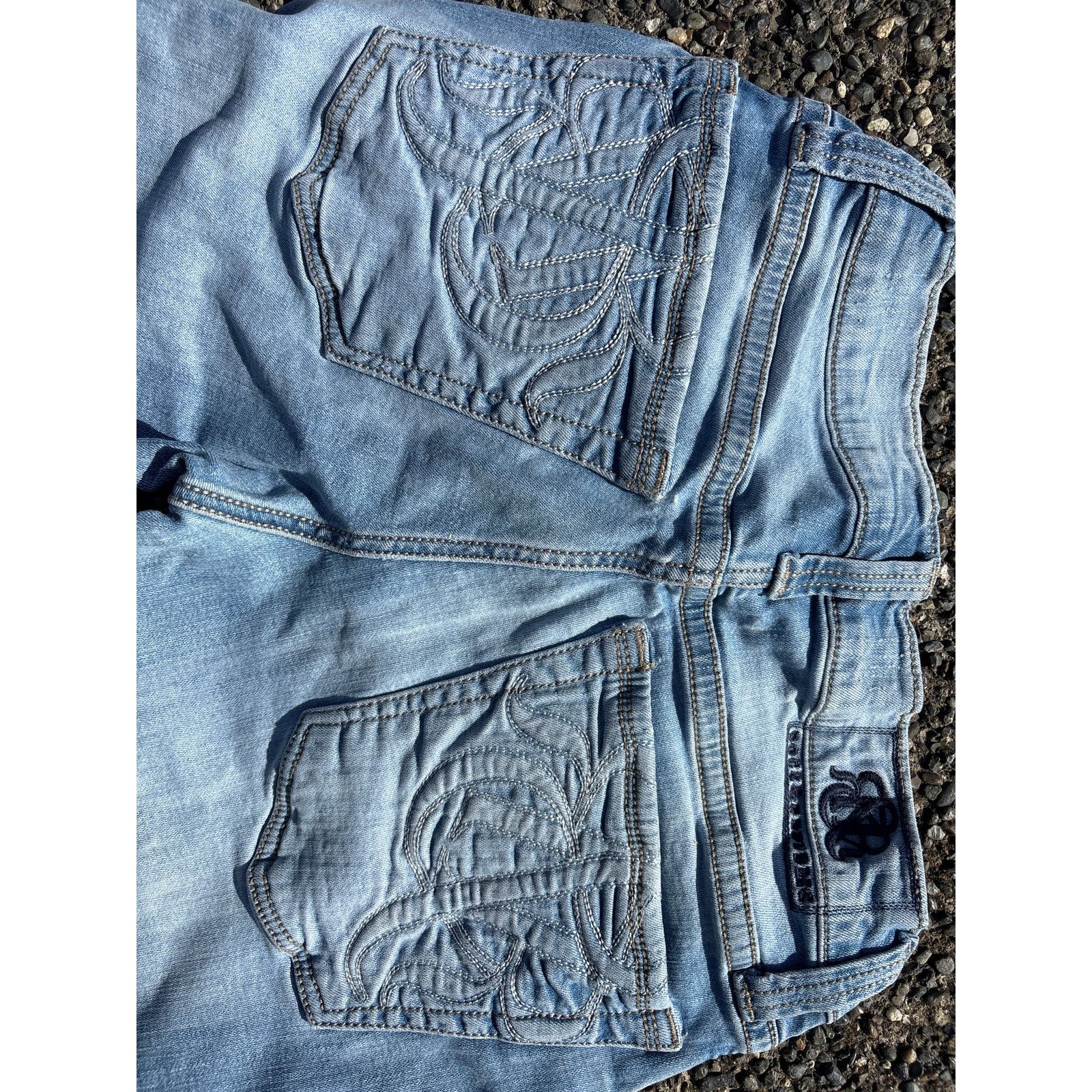 Rock & Republic Y2K Rock & Republic Jeans distressed 28x30 faded denim Size 28" / US 6 / IT 42 - 6 Thumbnail