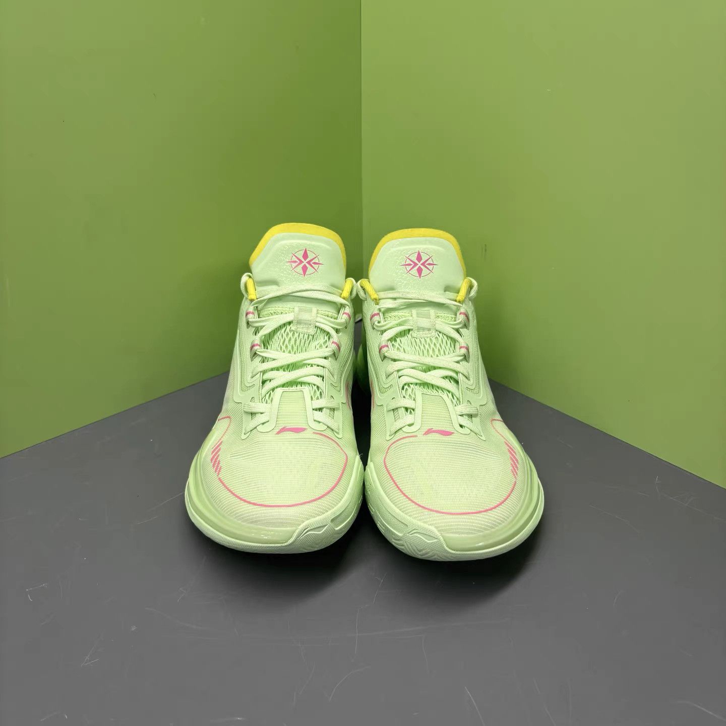 Li-Ning Li-Ning Liren 4 Assassin 1 Yellow Green K15 Size US 10 / EU 43 - 2 Thumbnail