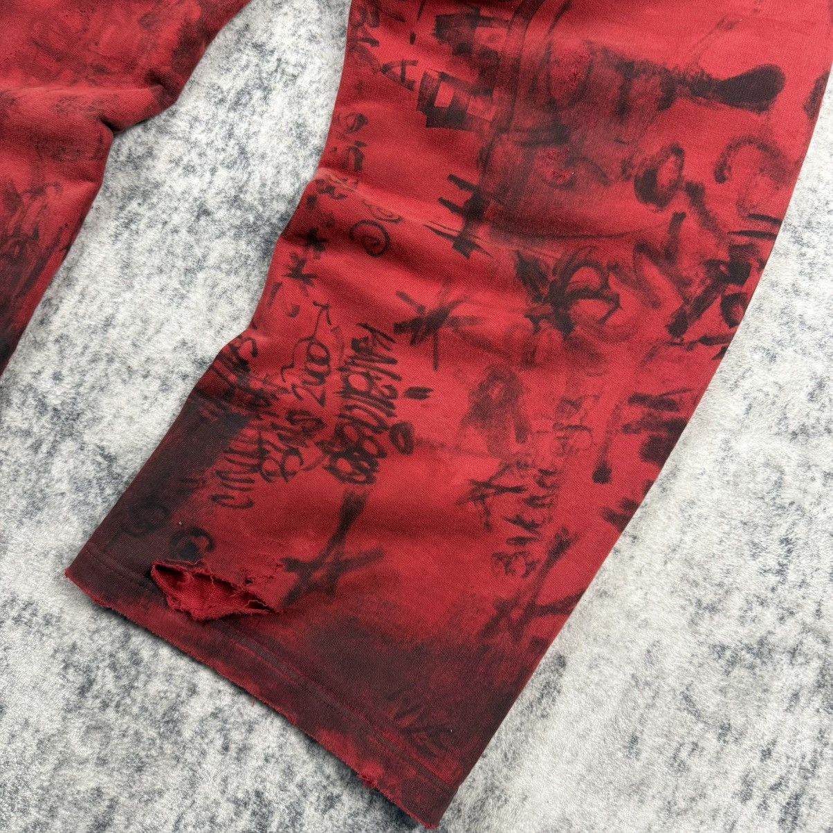 Balenciaga Balenciaga Sample Distressed Graffiti Print ‘Red’ Sweatpants Size US 32 / EU 48 - 8 Thumbnail