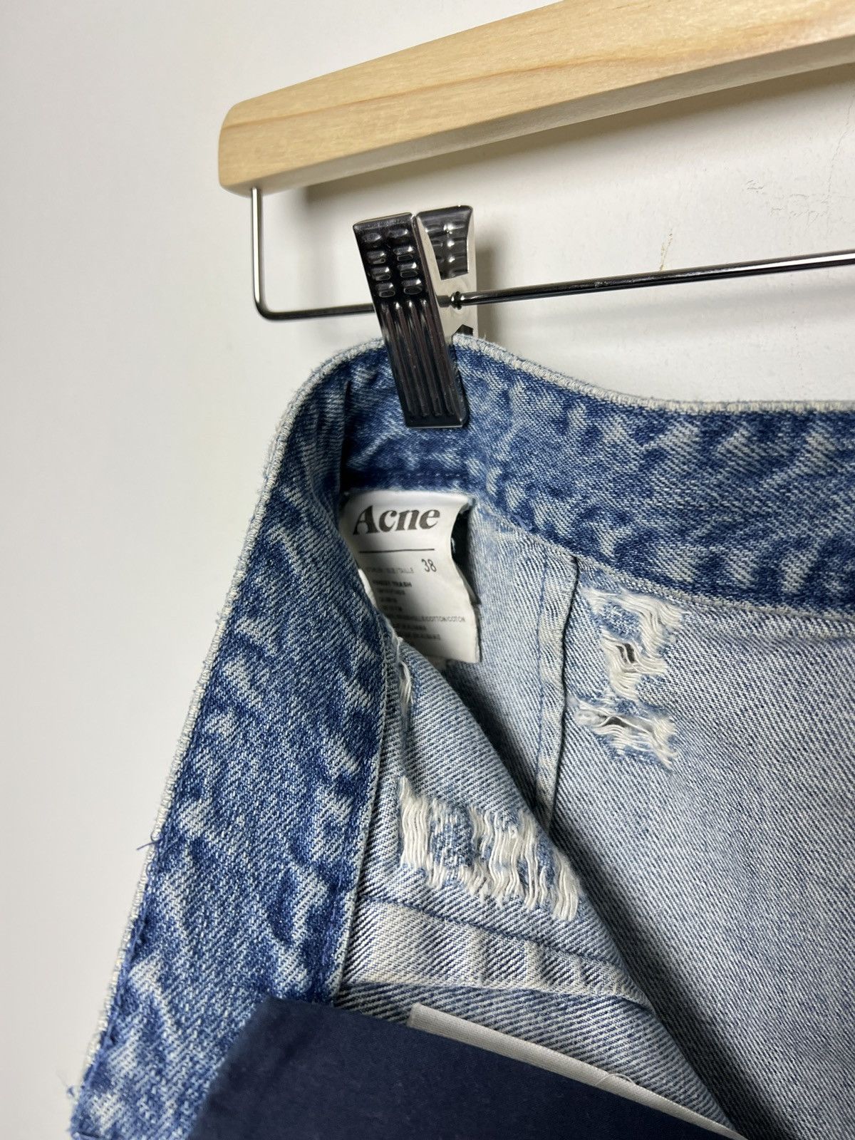 Acne Studios acne y2k denim thrashed skirt Size 26" / US 2 / IT 38 - 5 Thumbnail