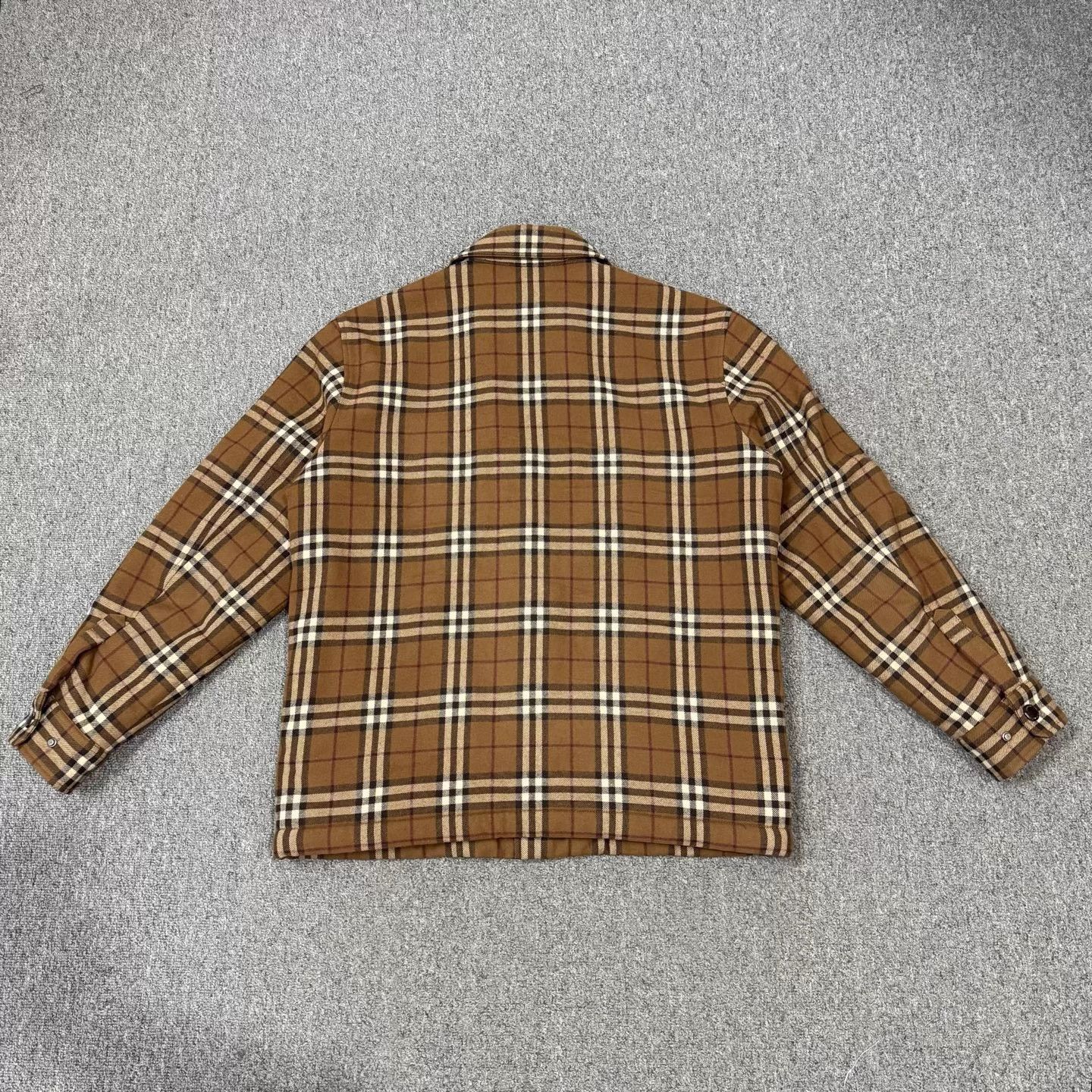Burberry Burberry Check Lamb Fur Jacket M 99 New Size M / US 6-8 / IT 42-44 - 2 Thumbnail
