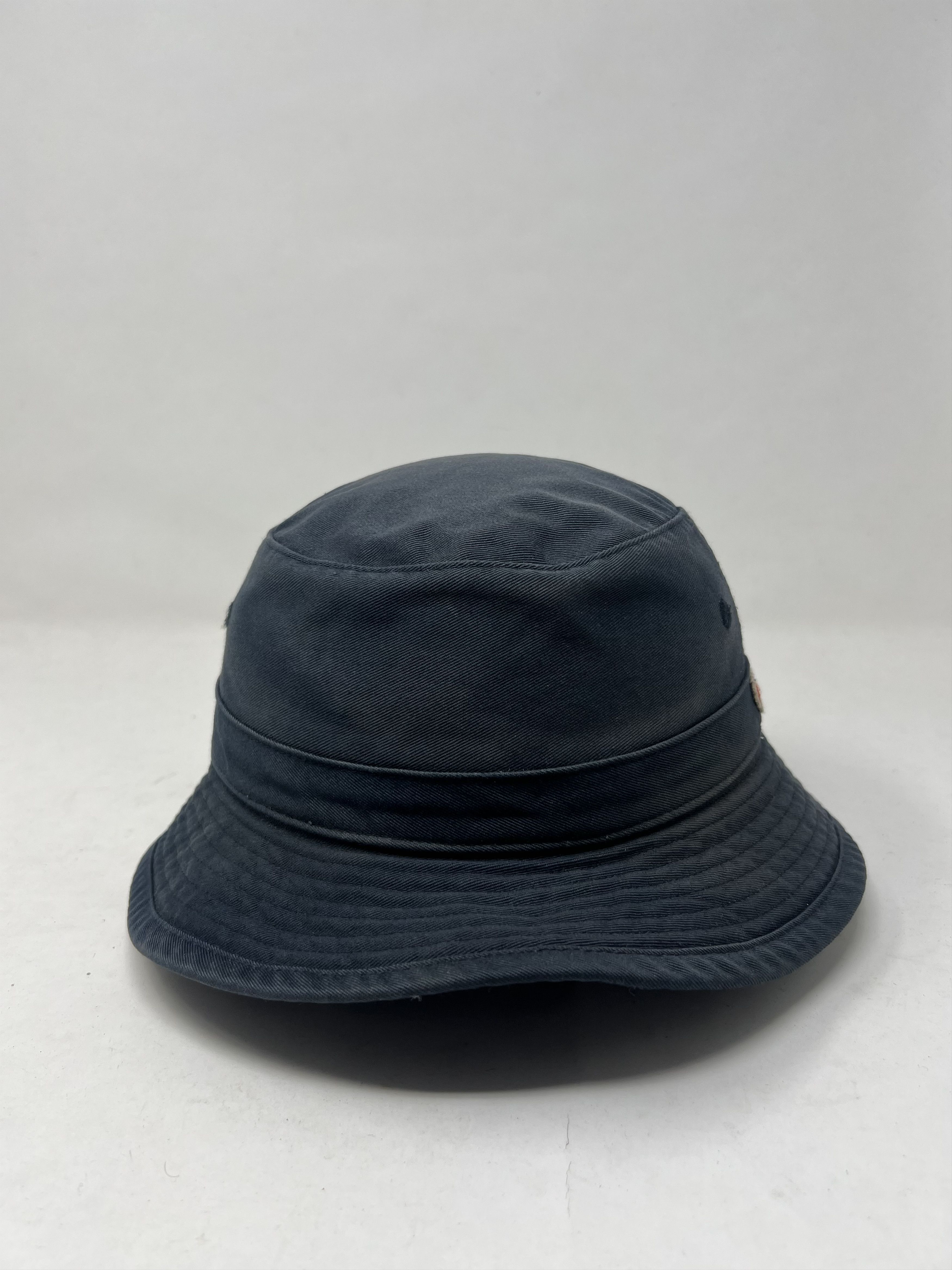 Uniqlo Uniqlo Keith Haring Bucket Hat Size ONE SIZE - 6 Thumbnail