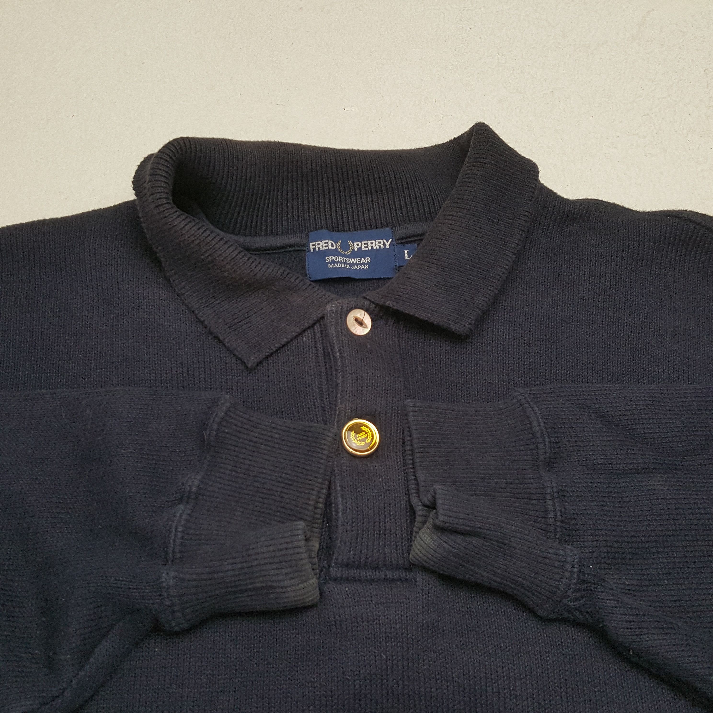 Fred Perry × Japanese Brand × Vintage Vintage FRED PERRY Fashion Brand Collar Design Sweatshirt Size US M / EU 48-50 / 2 - 8 Thumbnail
