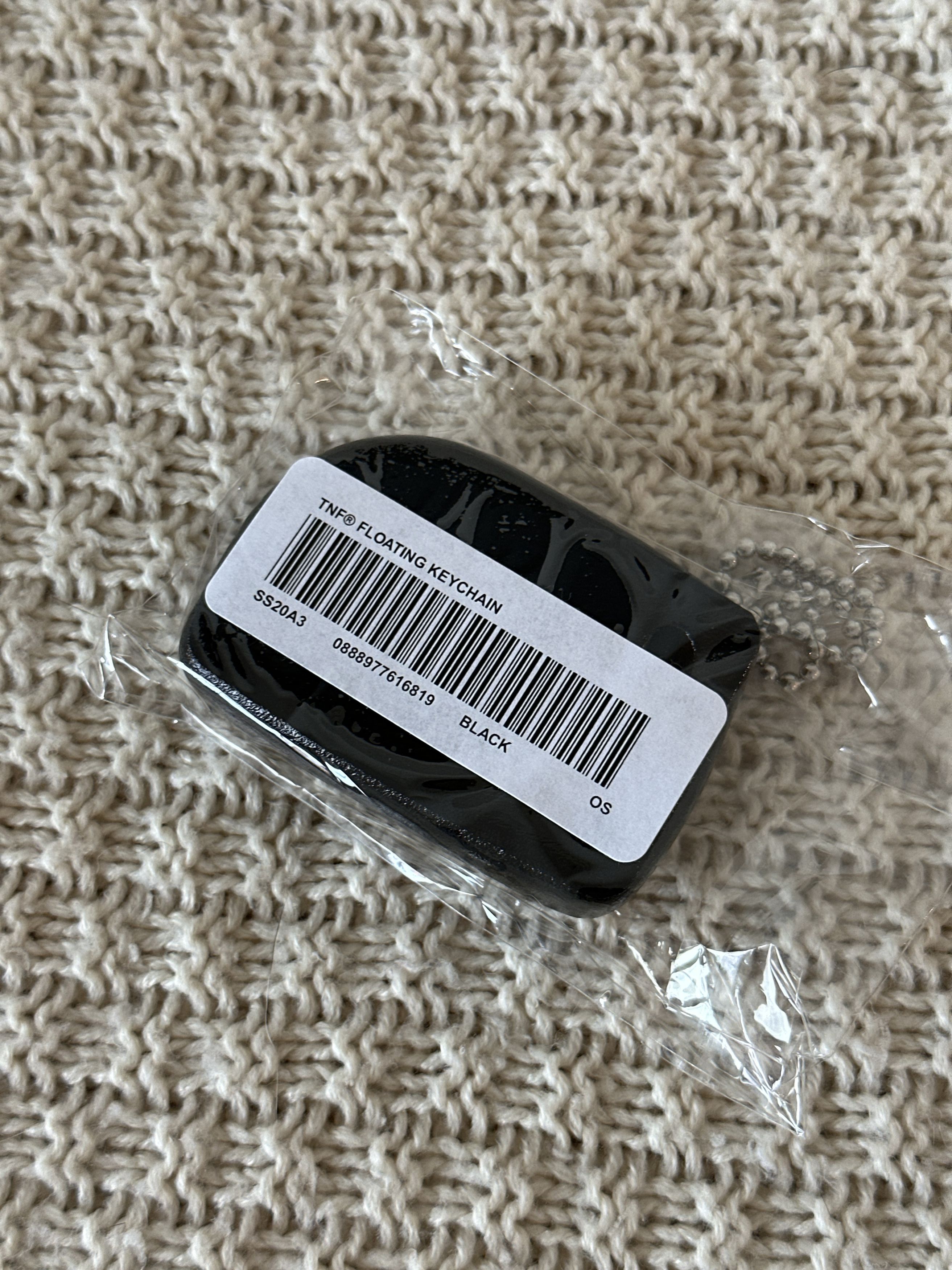 Supreme x The North Face - Floating Keychain (Black) - hotsell TNF SS20