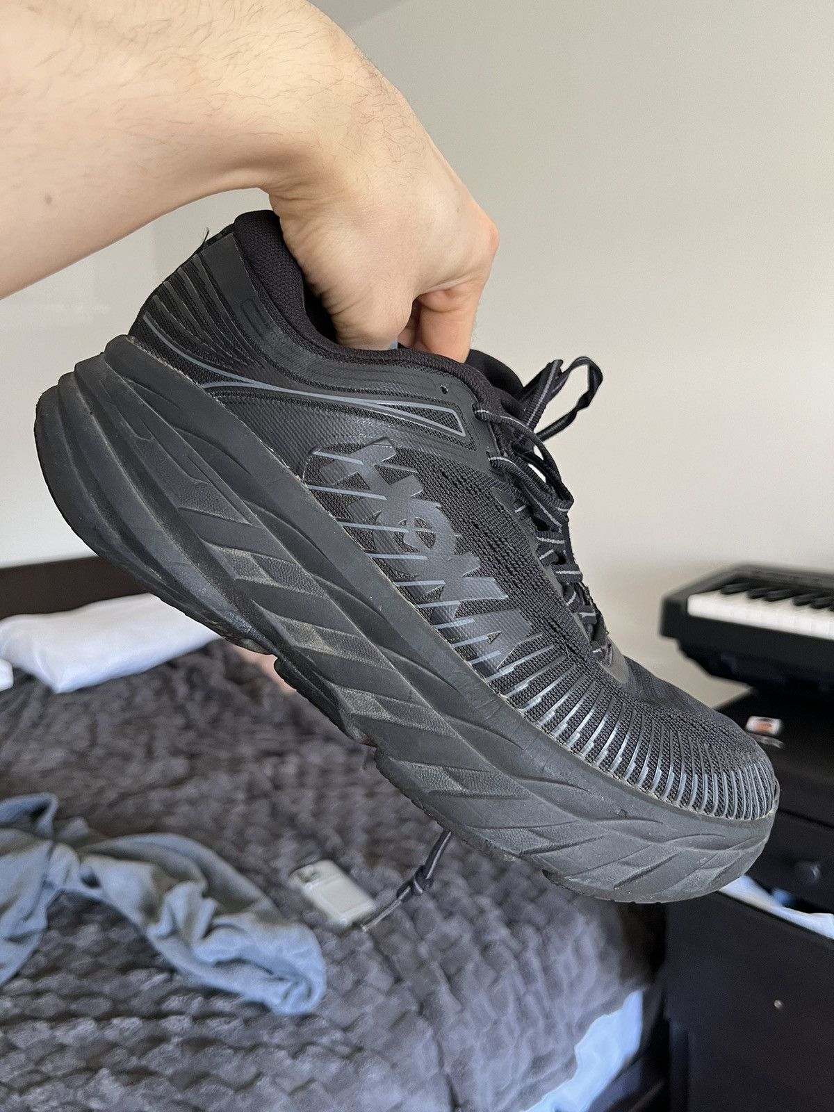 Hoka Hoka One Bondi 7 full black Size US 7 / EU 40 - 1 Thumbnail
