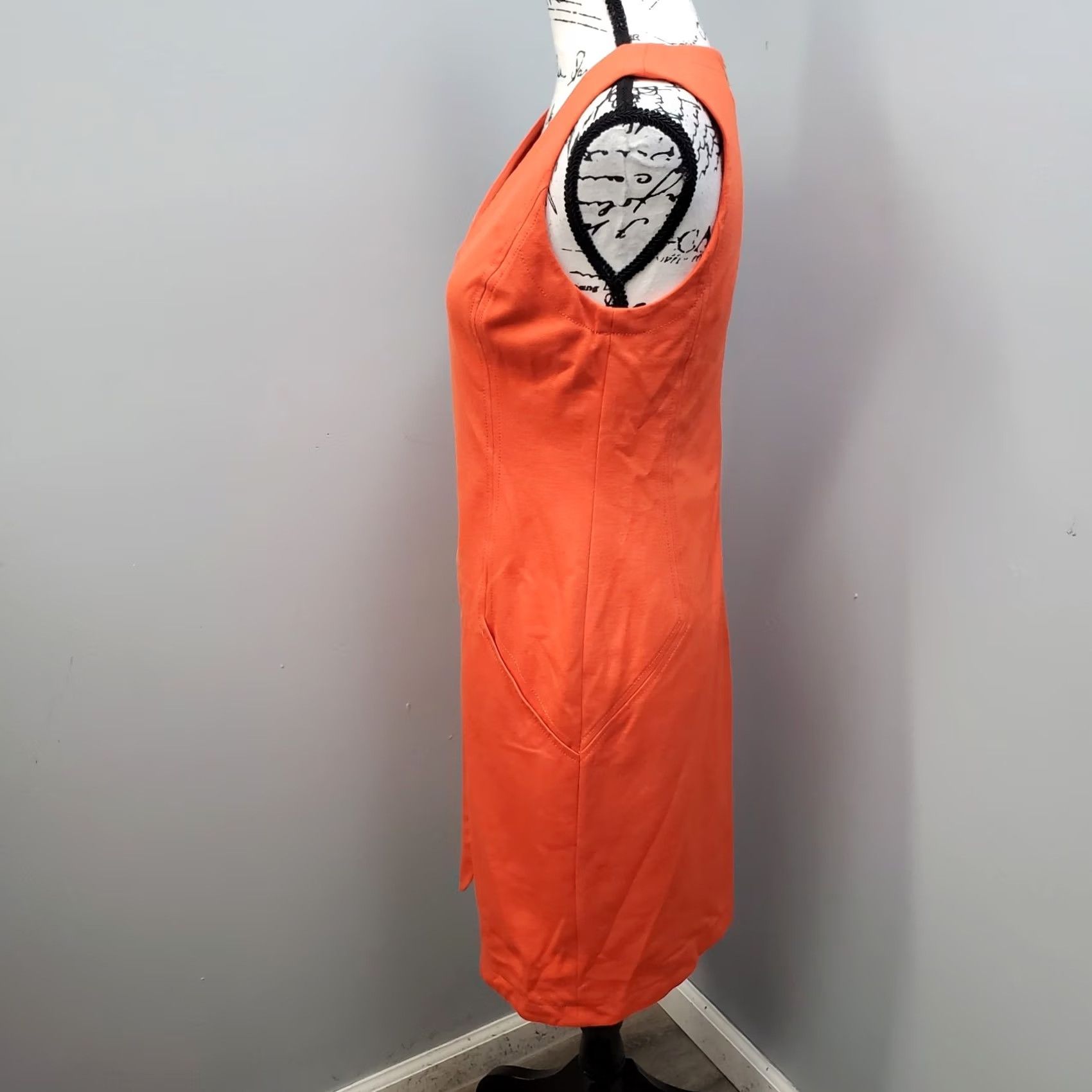 Banana Republic Banana Republic Tank Dress Womens Size 8 Orange Rayon Stretch V-Neck Back Zip Dress Size M / US 6-8 / IT 42-44 - 4 Thumbnail