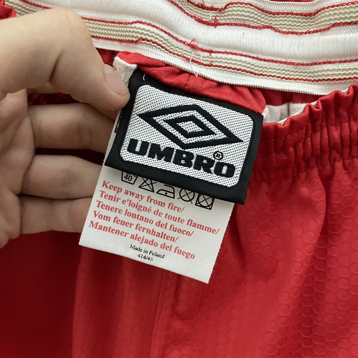 Umbro × Vintage Umbro vintage soccer shorts 90s Size US 34 / EU 50 - 8 Thumbnail