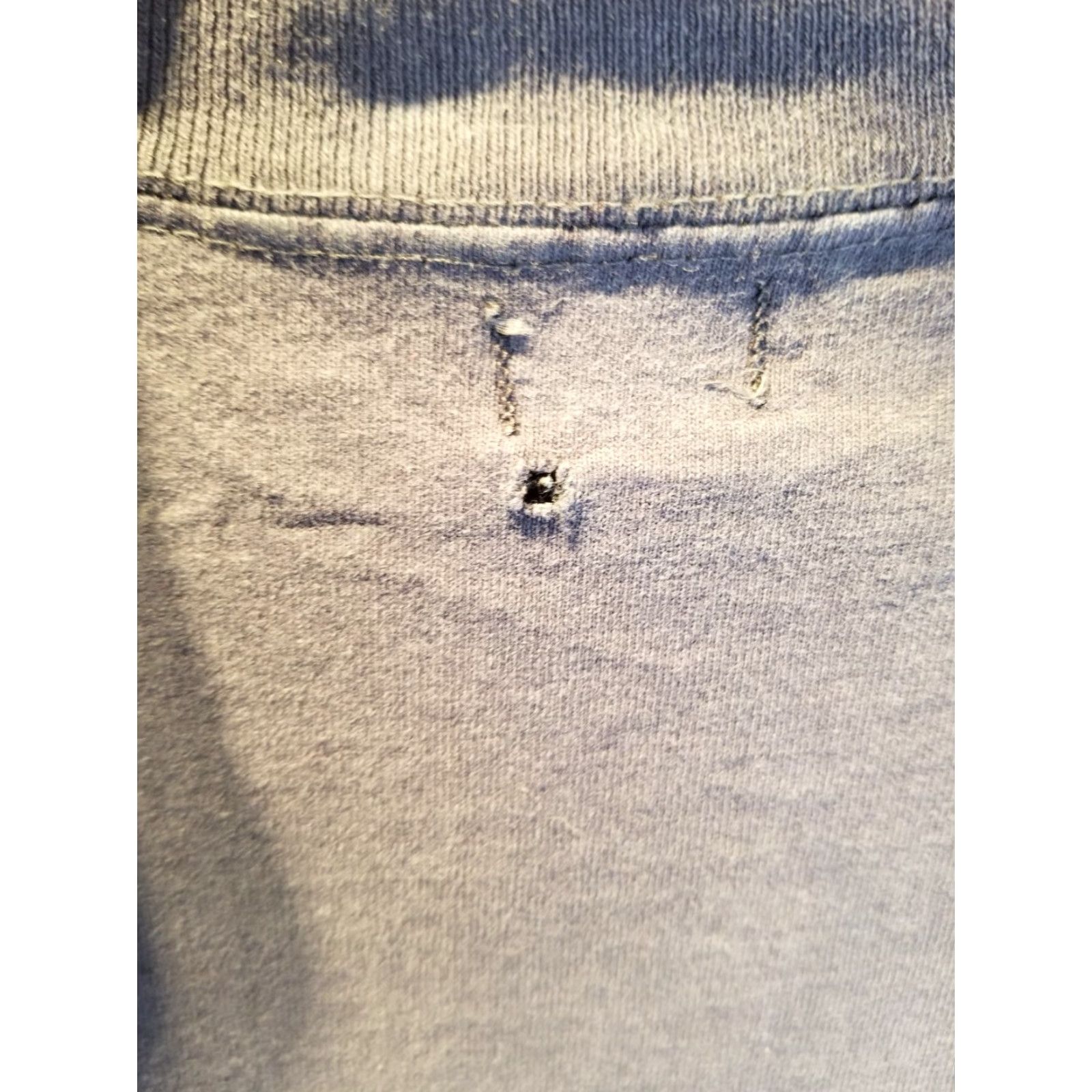 Guess VINTAGE GUESS JEANS LOS ANGELES CALIFORNIA NAVY T-SHIRT SZ XL MADE IN USA Men T-Shirt XL Blue Size US XL / EU 56 / 4 - 7 Thumbnail