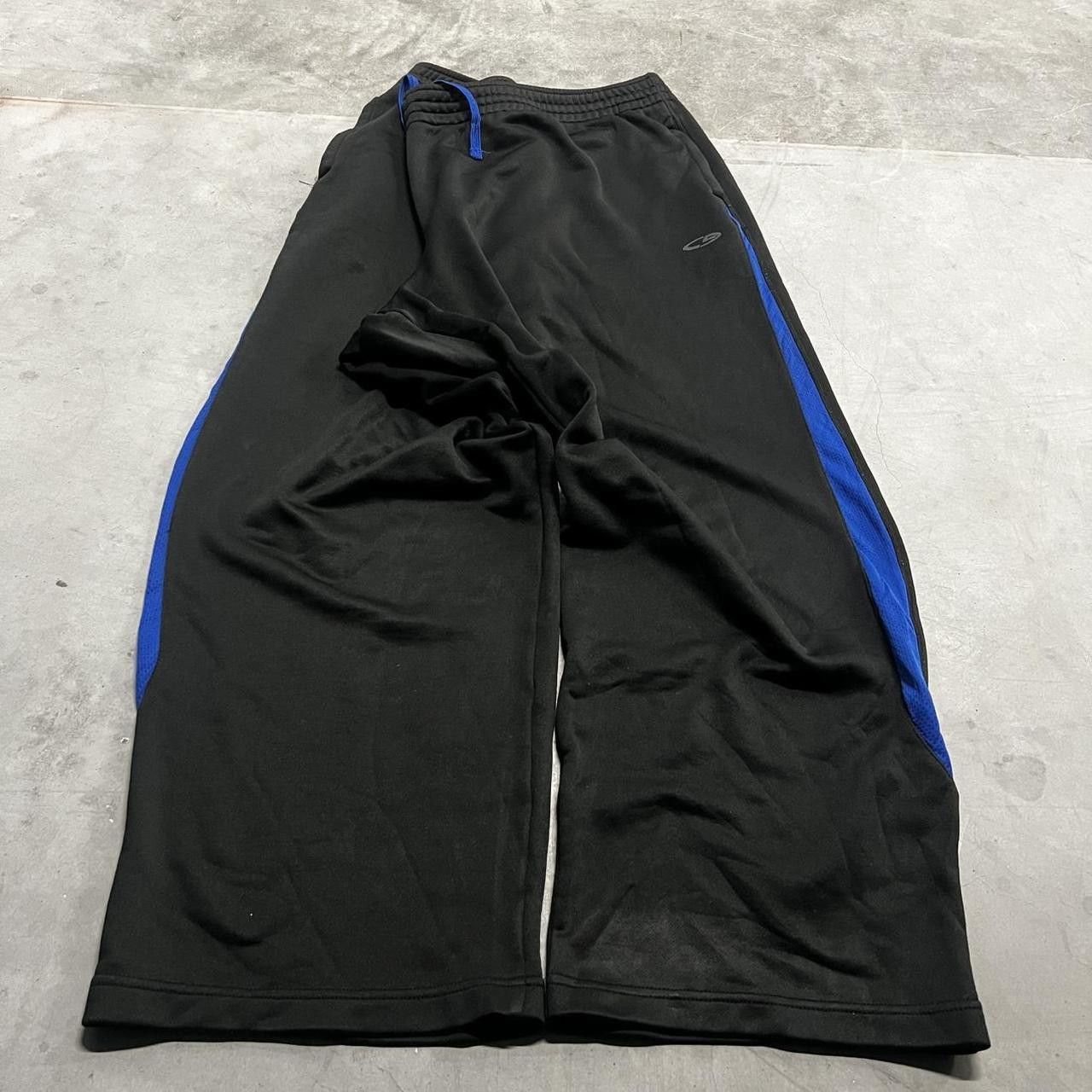 Vintage Vintage Y2K/2000s Baggy Striped Trackpants with pockets! Size US 44 / EU 60 - 2 Thumbnail