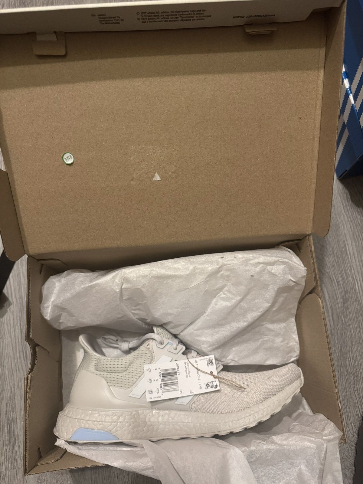 Adidas Adidas ultraboost 1.0 ivory running jogging shoes jh9211 Size US 10.5 / IT 40.5 - 4 Thumbnail