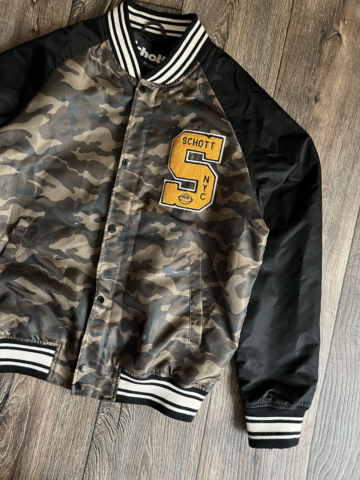 Schott × Vintage Vintage Schott ‘S’ Logo Camo Bomber Jacket NYC Size US XL / EU 56 / 4 - 2 Thumbnail