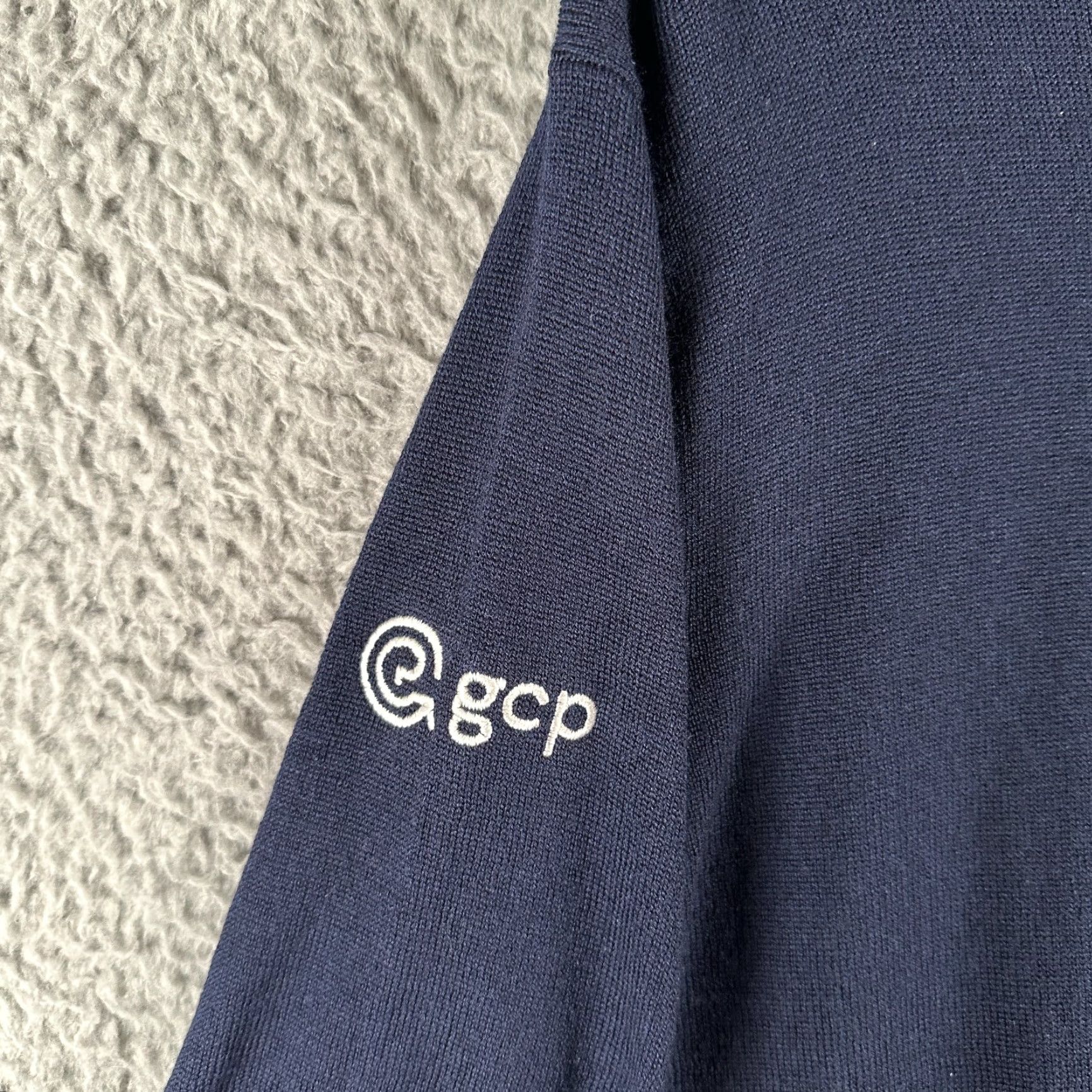 Peter Millar VINTAGE Peter Millar 1/4 Zip Sweater Men's Medium Solid Blue Merino Wool Blend Flaw Pullover Zip Mock Neck"} Size US M / EU 48-50 / 2 - 3 Thumbnail