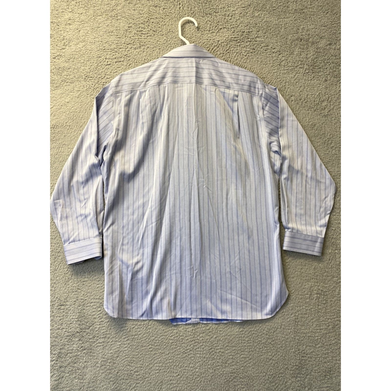 Jos. A. Bank Jos A Bank Dress Shirt Mens 16.5 33 Button Up Long Sleeve Sky Blue Regular Button-Down Collar Mens Shirt” Size 42R - 7 Thumbnail
