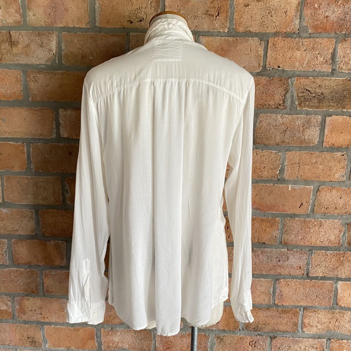 Japanese Brand G.O.A White Soft Pocket Shirt Size ONE SIZE - 22 Thumbnail