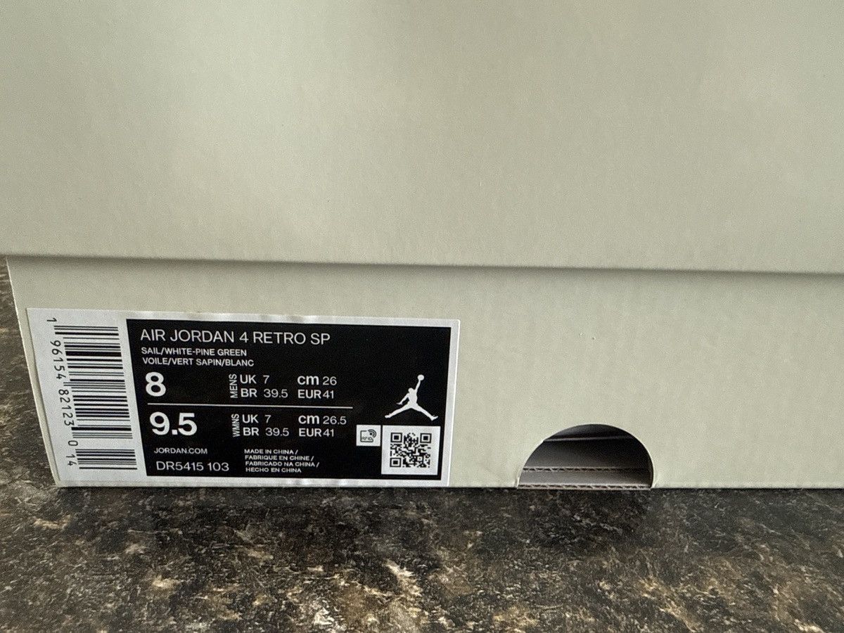 Jordan Brand Jordan 4 SB PINE GREEN Size US 8 / EU 41 - 12 Thumbnail