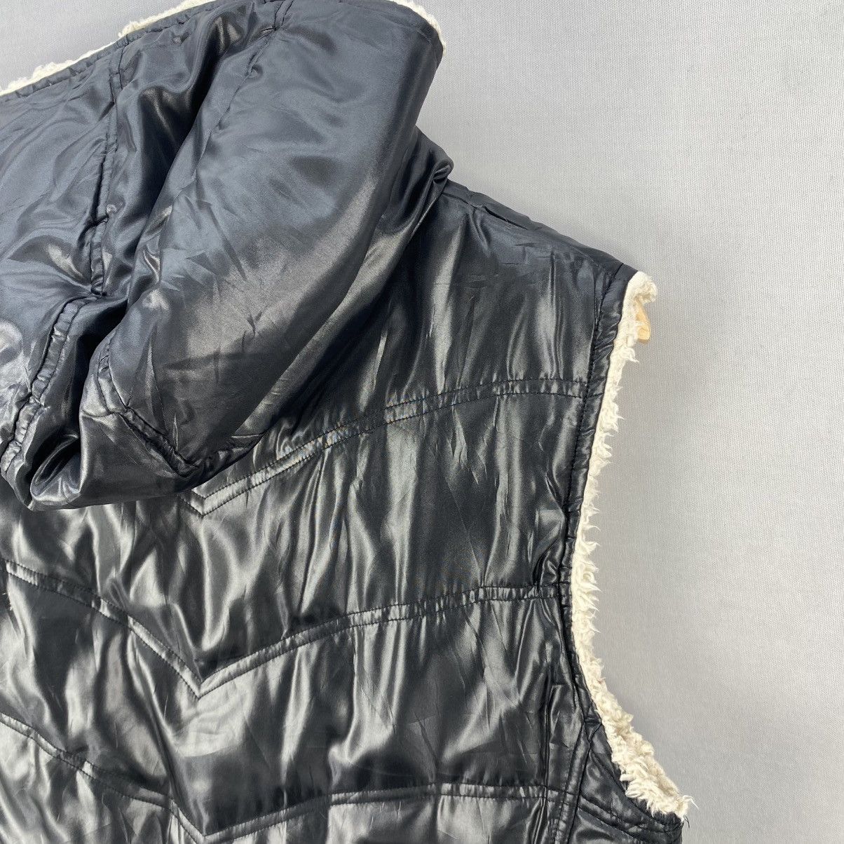 Japanese Brand Vintage 00s Virgin Voyage Puffer Vest Size US S / EU 44-46 / 1 - 5 Thumbnail