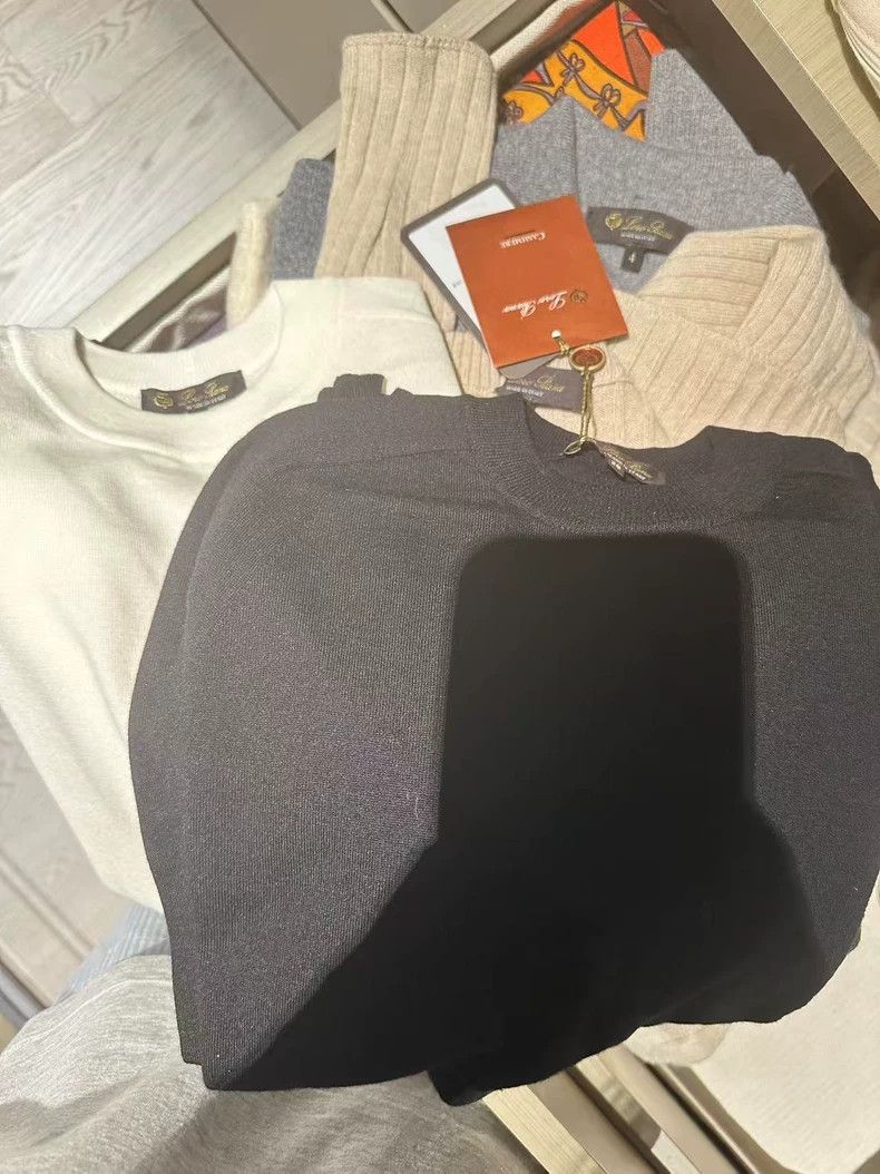 LORO PIANA cashmere sweater