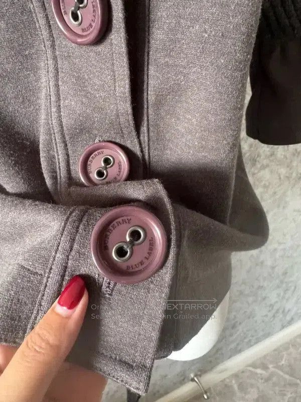Burberry Burberry Gray Short Cardigan for Women. Size M / US 6-8 / IT 42-44 - 3 Thumbnail