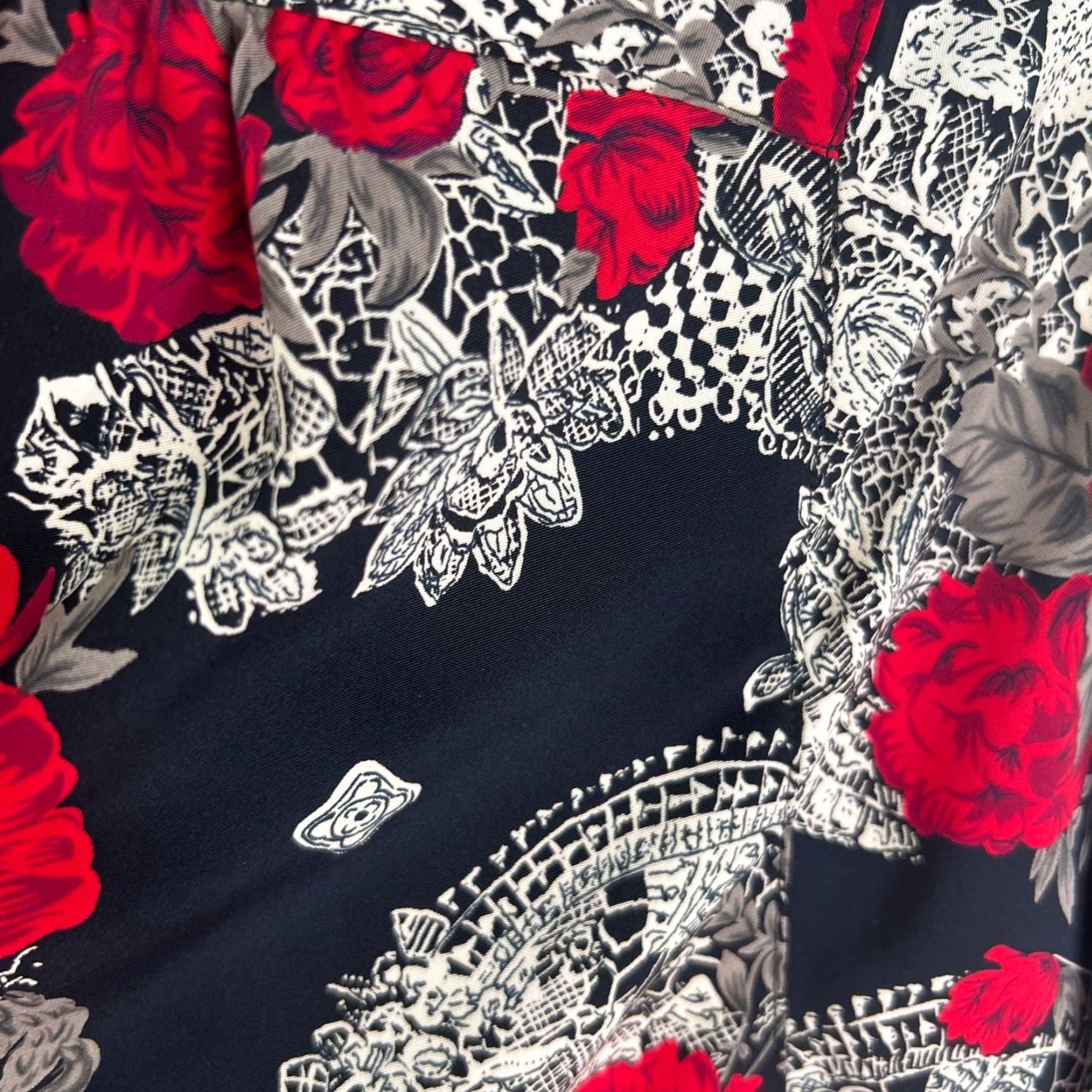 Vintage VINTAGE Alfred Dunner Floral Button Up Blouse Womens Size 14P Red Black Size XL / US 12-14 / IT 48-50 - 3 Thumbnail