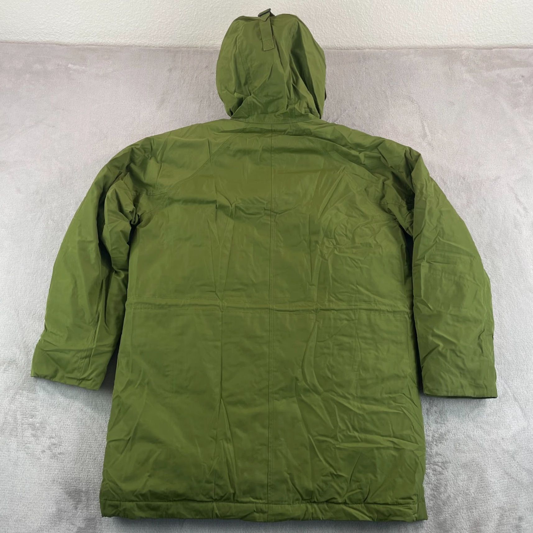 Everlane Everlane The ReNew Long Parka Coat Mens XL Moss Primaloft Relaxed NWOT Parka Coat Mens XL Moss Green 90s Preppy Oversized Leather? Size US XL / EU 56 / 4 - 7 Thumbnail