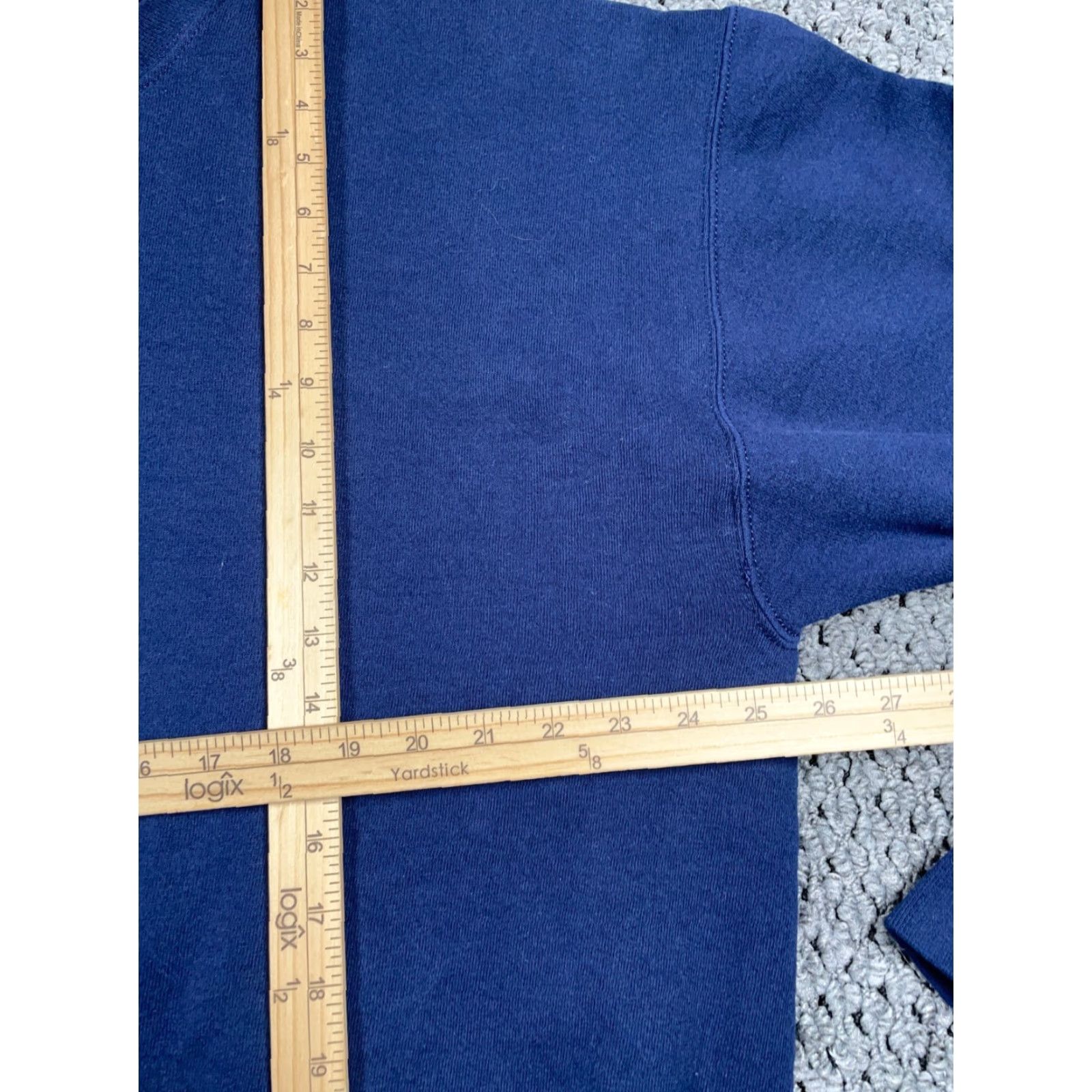 Russell Athletic VINTAGE Russell Athletic Crewneck Sweatshirt Adult XL Dark Blue Solid 50/50 Mens Sweatshirt Retro 90s Oversized Pullover Blank Cotton Poly Blend Size US XL / EU 56 / 4 - 6 Thumbnail