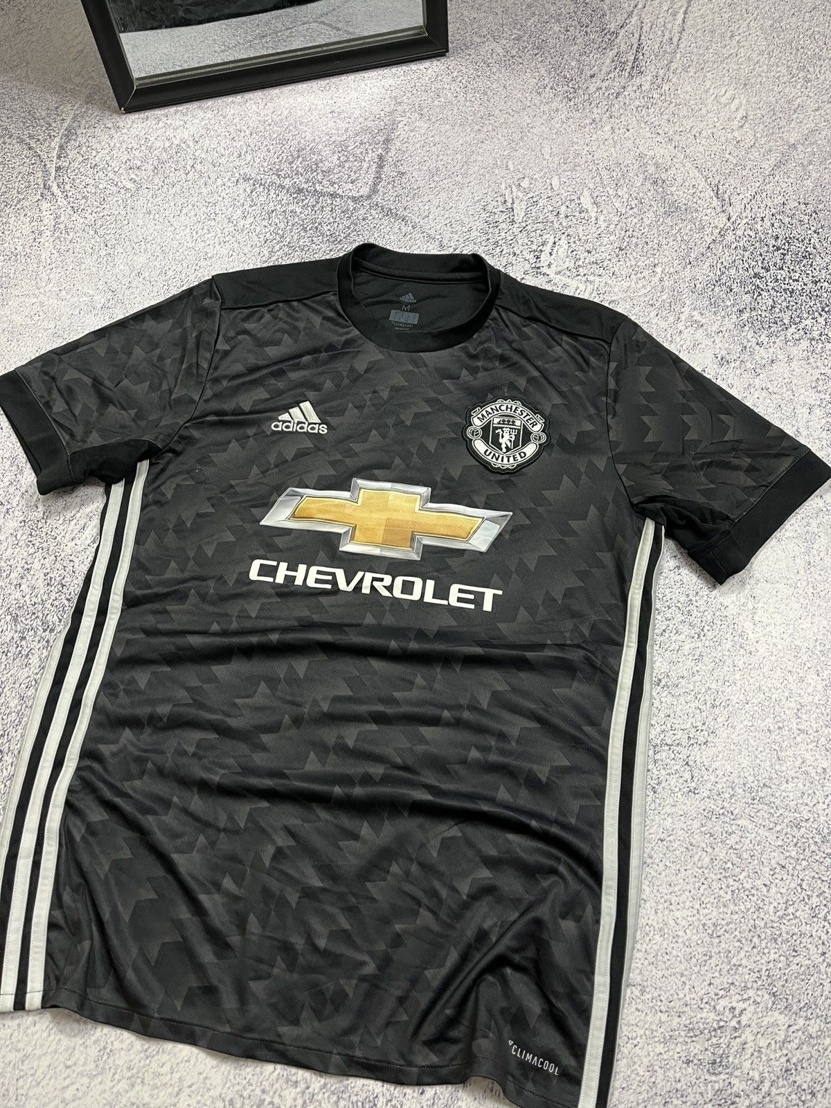 Adidas Adidas Manchester United 2017 Away Soccer Jersey Football Size US M / EU 48-50 / 2 - 5 Thumbnail