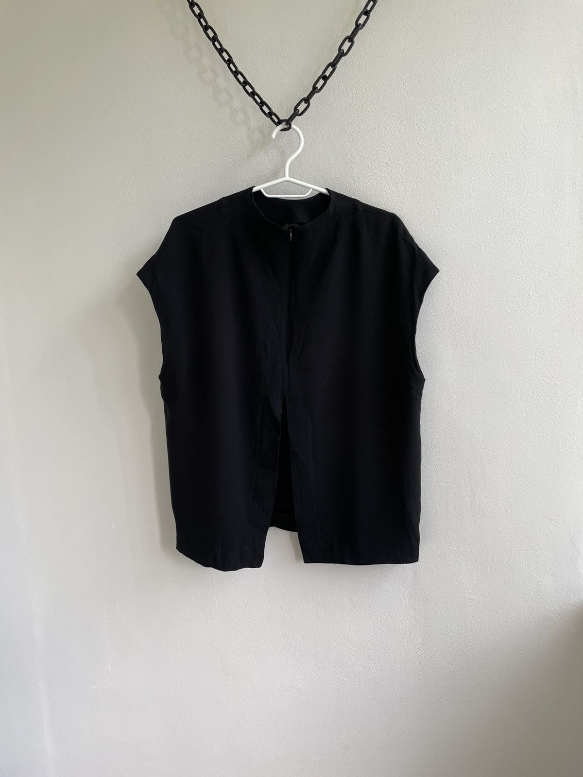 Haider Ackermann Haider Ackermann Blouse Sleeveless Top Vest Size XS / US 0-2 / IT 36-38 - 6 Thumbnail