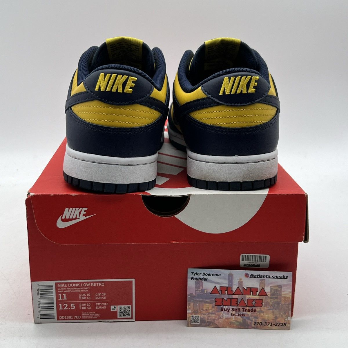 Nike Nike dunk low Michigan Size US 11 / EU 44 - 3 Thumbnail