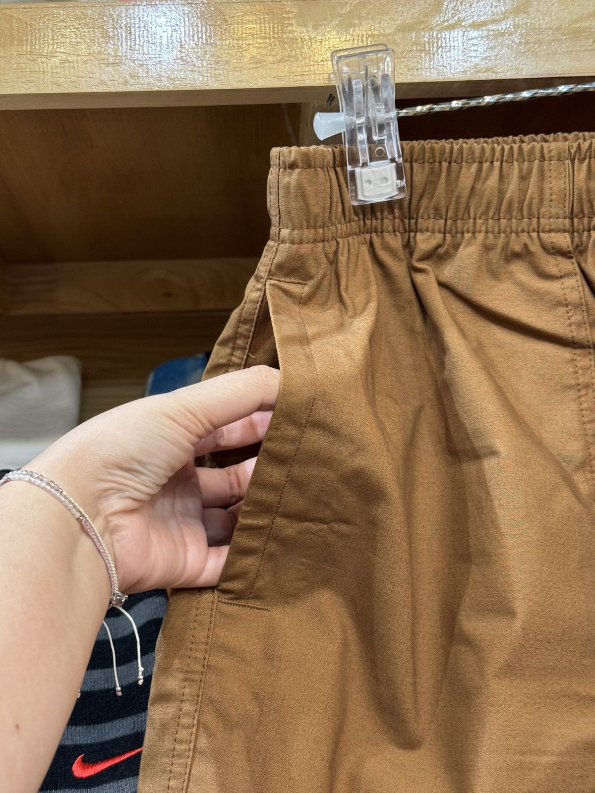 Nike Nike Loose Fit Taper Leg Regular Length Pants Size US 30 / EU 46 - 4 Thumbnail