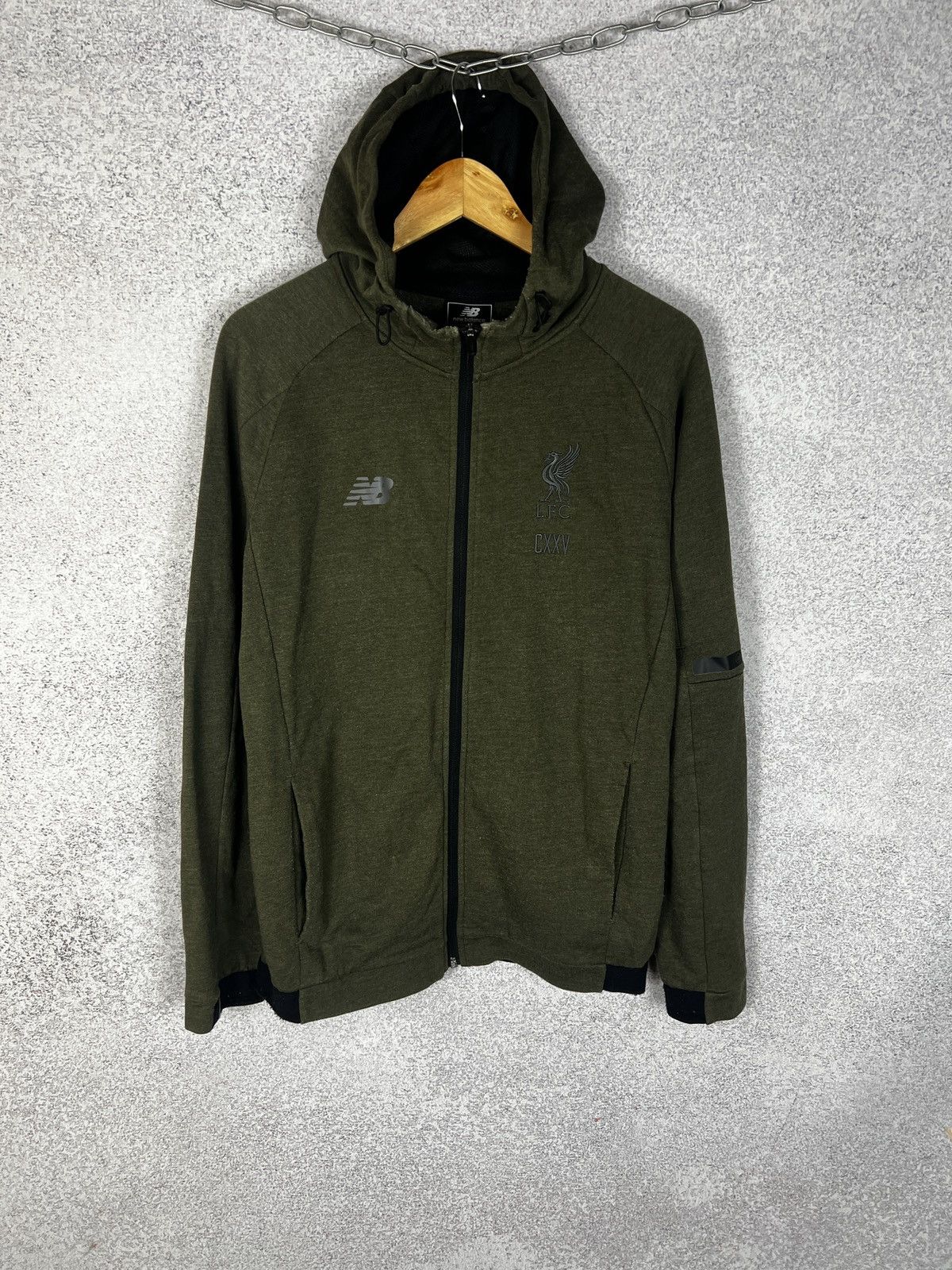 New Balance FC Liverpool New Balance Soccer Zip Hoodie Football Kit Size US M / EU 48-50 / 2 - 1 Thumbnail