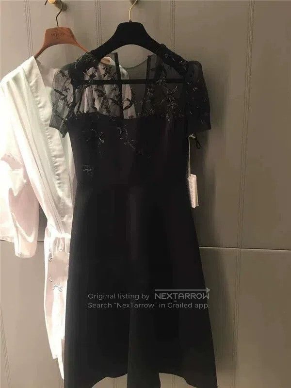 Valentino Valentino dress Size S / US 4 / IT 40 - 2 Thumbnail