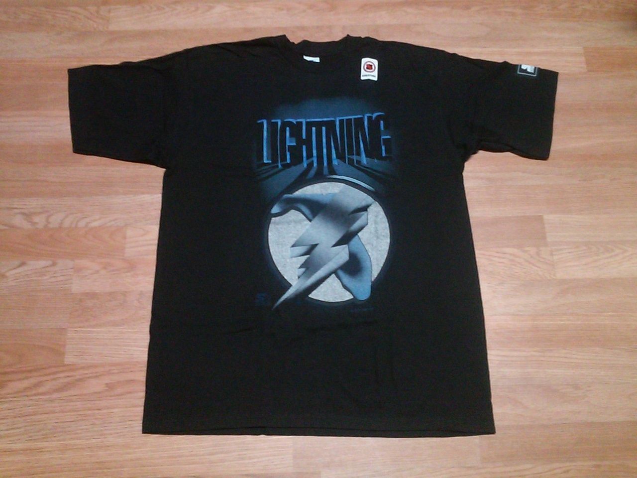 Starter NHL Tampa Bay Lightning jersey, Starter t-shirt hockey XL Size US XL / EU 56 / 4 - 3 Thumbnail