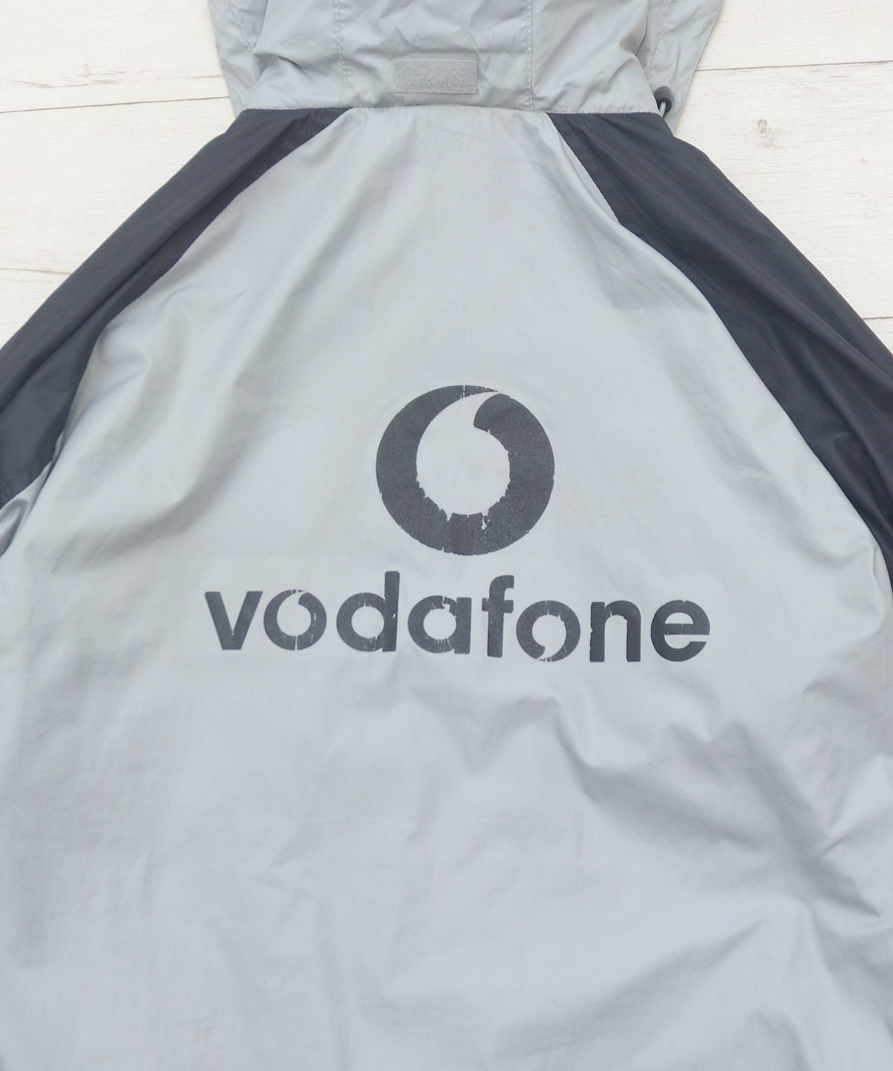 Nike × Vintage Vintage Manchester United Training EPL Jacket Vodafone 2002 Size US M / EU 48-50 / 2 - 8 Thumbnail