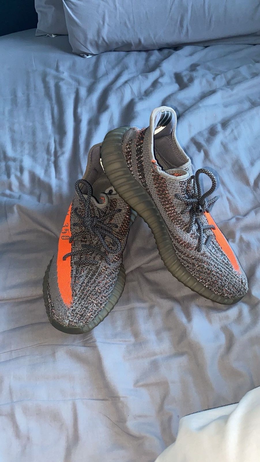 Yeezy Yeezy 350 beluga reflective Size US 9.5 / EU 42-43 - 2 Thumbnail