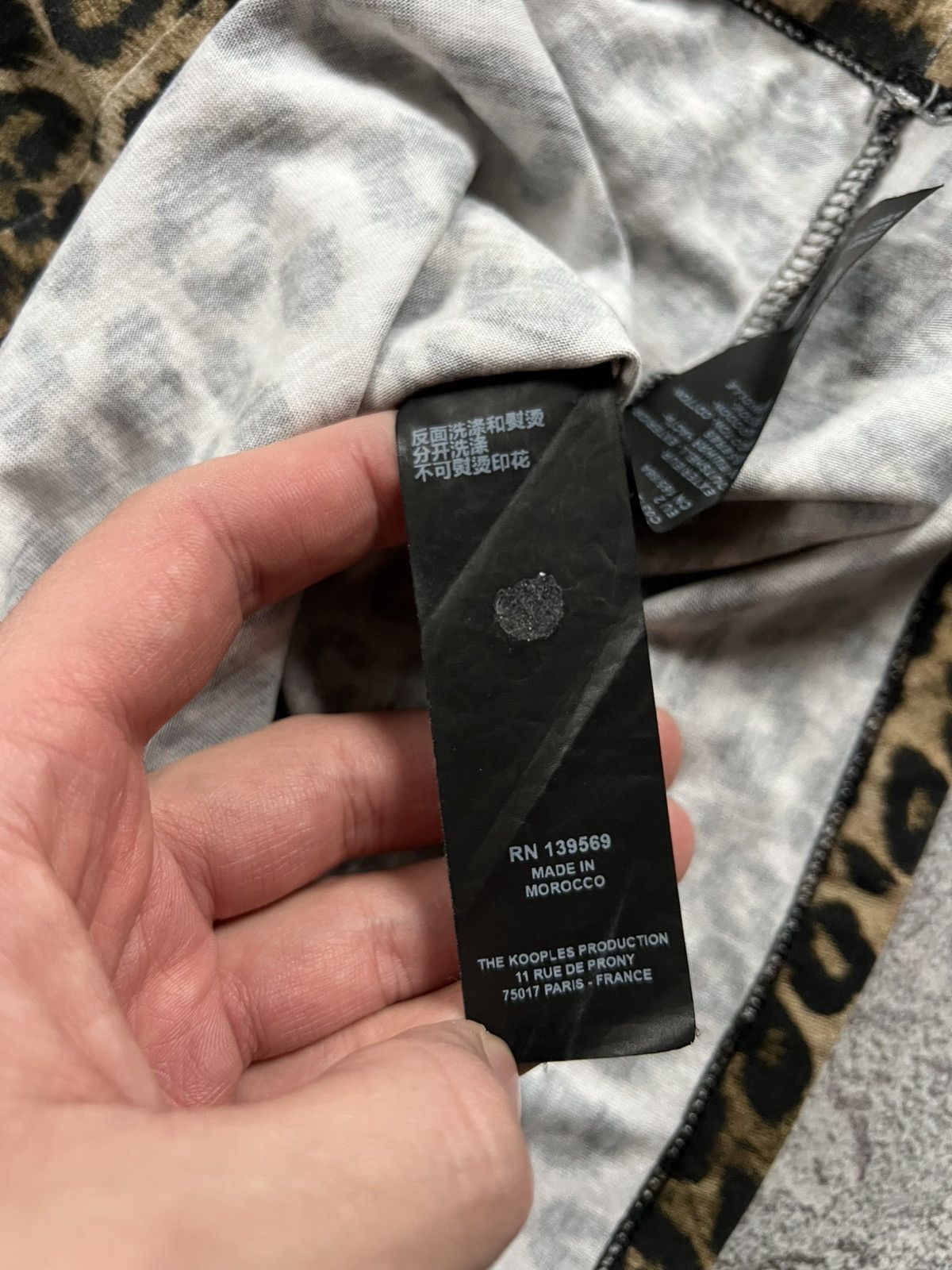The Kooples The Kooples Women’s Leopard Print T-Shirt Size 2 Animal Tee Size XS / US 0-2 / IT 36-38 - 7 Thumbnail