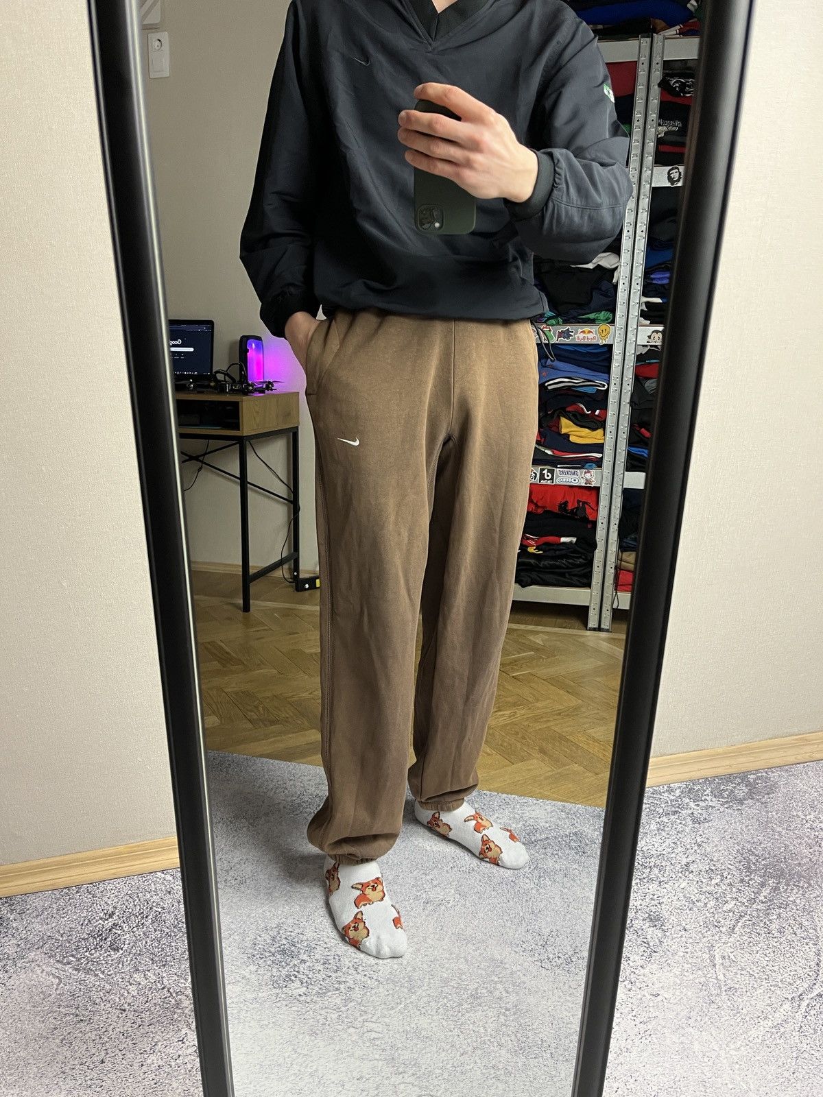 Nike × Vintage Nike Essential Vintage Y2K Brown Baggy Sweatpants Hype Y2K Size US 36 / EU 52 - 2 Thumbnail