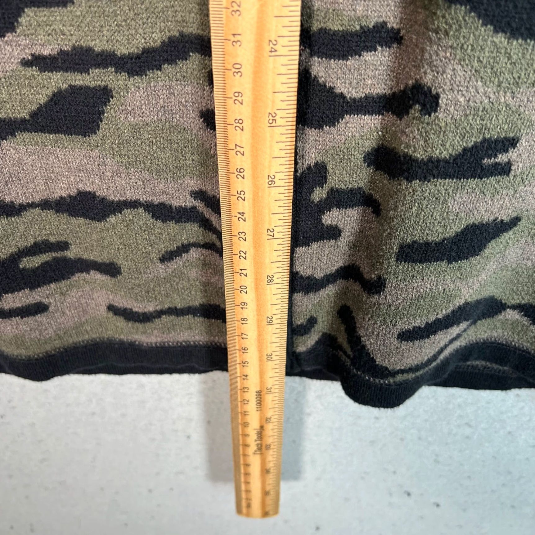 Cynthia Rowley VINTAGE Cynthia Rowley Camouflage Zip-Up Jacket Women Medium Green Cotton Knit Casual Fall Winter Size M / US 6-8 / IT 42-44 - 6 Thumbnail