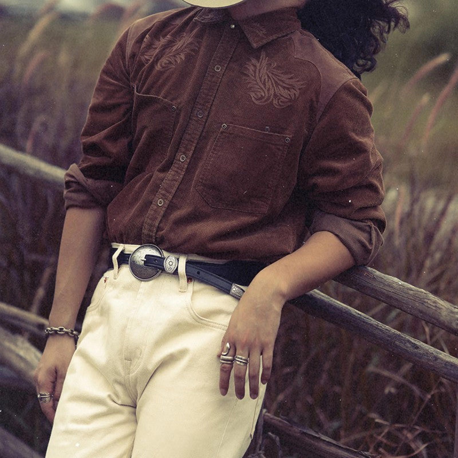 Leather × Vintage Western Veg-Tan Cowhide Belt – Tang Buckle, Italian Leather Size ONE SIZE - 4 Thumbnail
