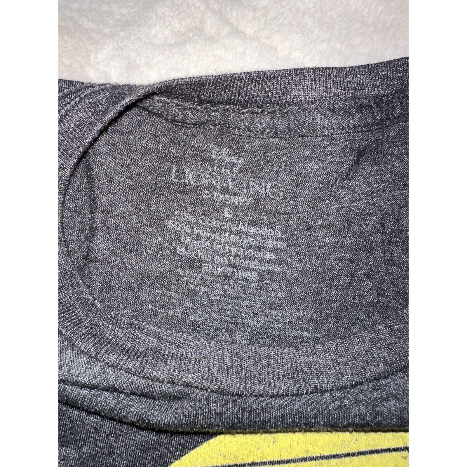 Disney T-Shirt Disney Lion King Graphic Tee Large Size US L / EU 52-54 / 3 - 3 Thumbnail