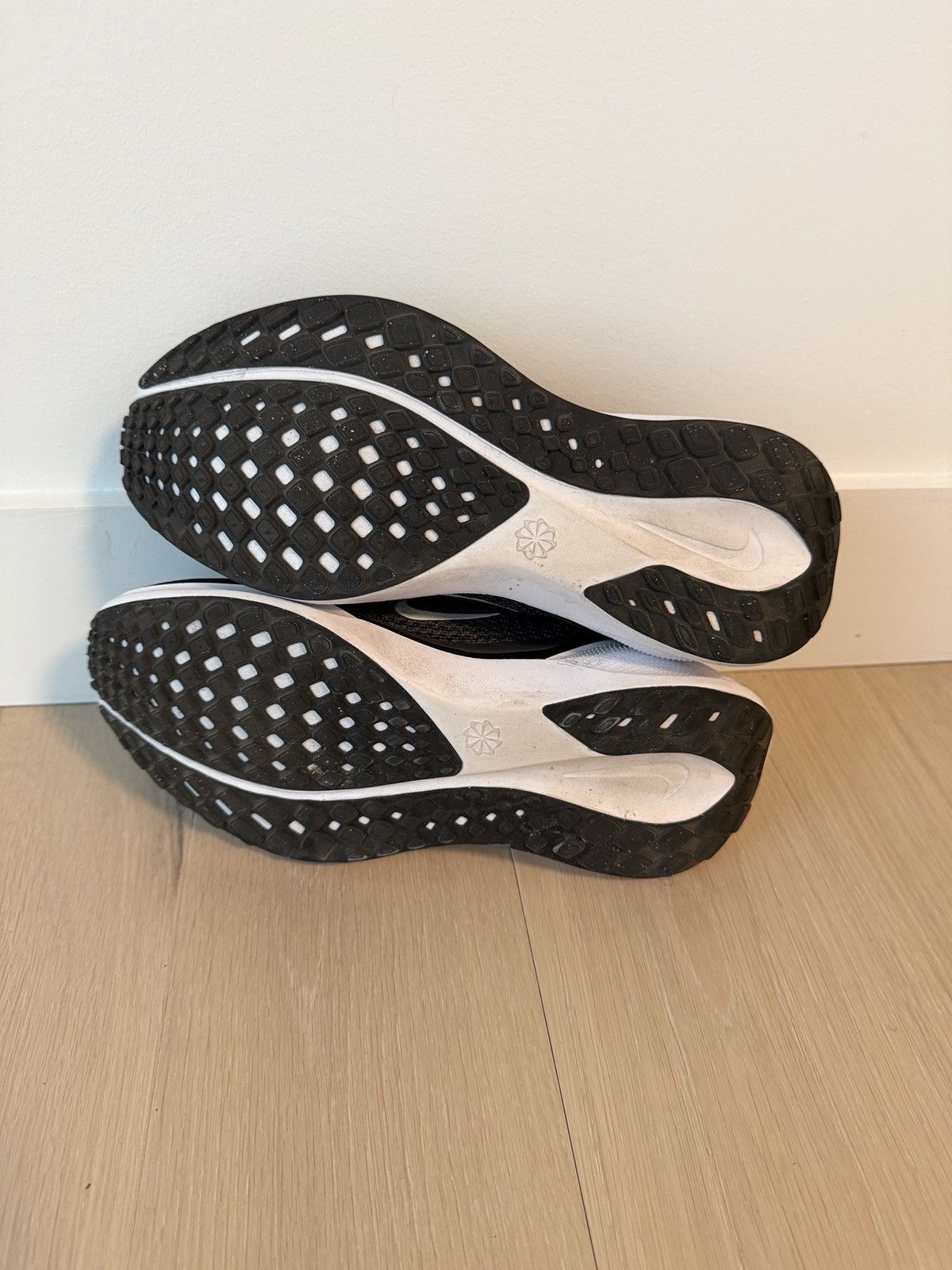 Nike Nike Pegasus 41 Women’s Black/White Size US 7 / IT 37 - 3 Thumbnail