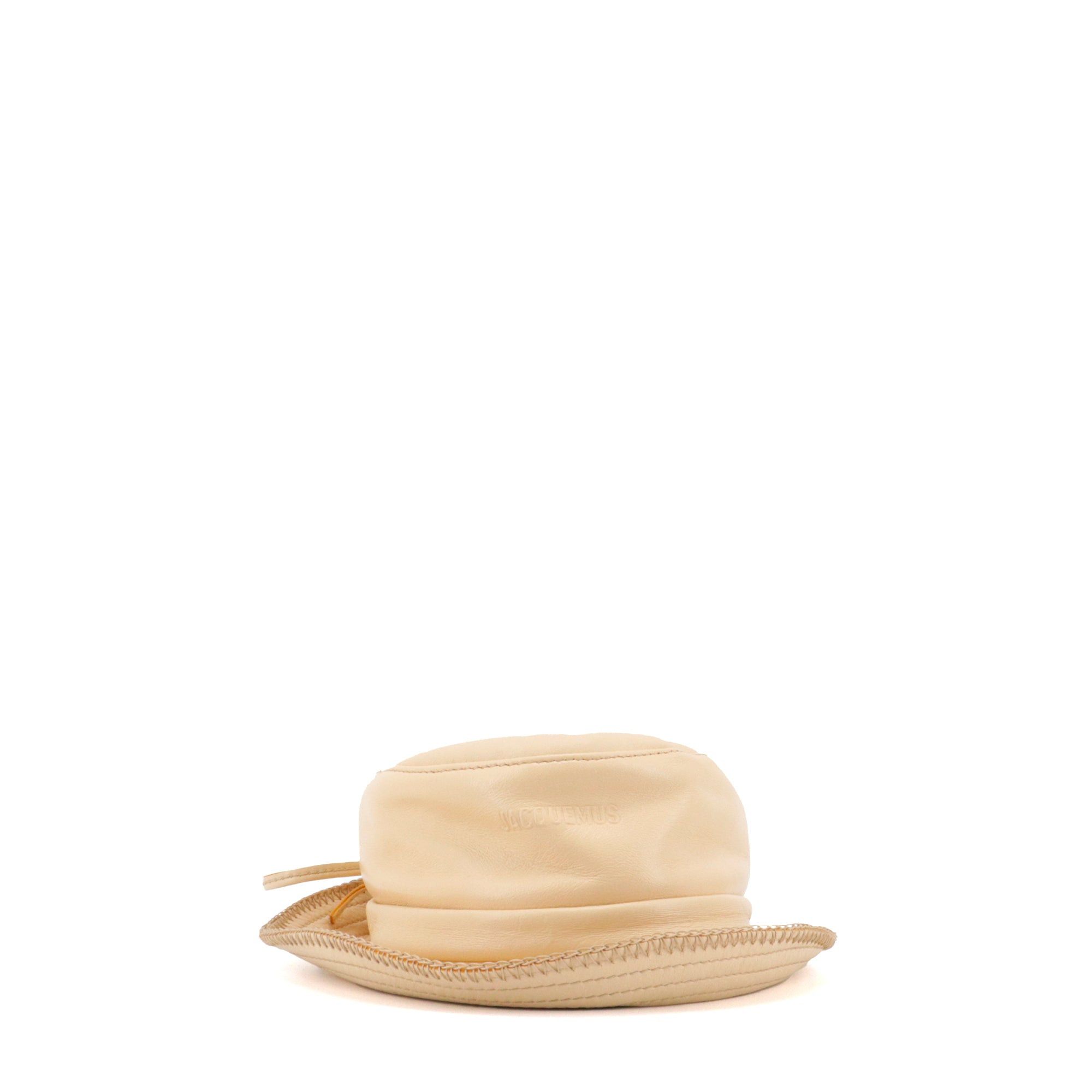 Jacquemus JACQUEMUS - Jacquemus Mentalo bucket hat in beige lambskin (T56) Size ONE SIZE - 1 Thumbnail
