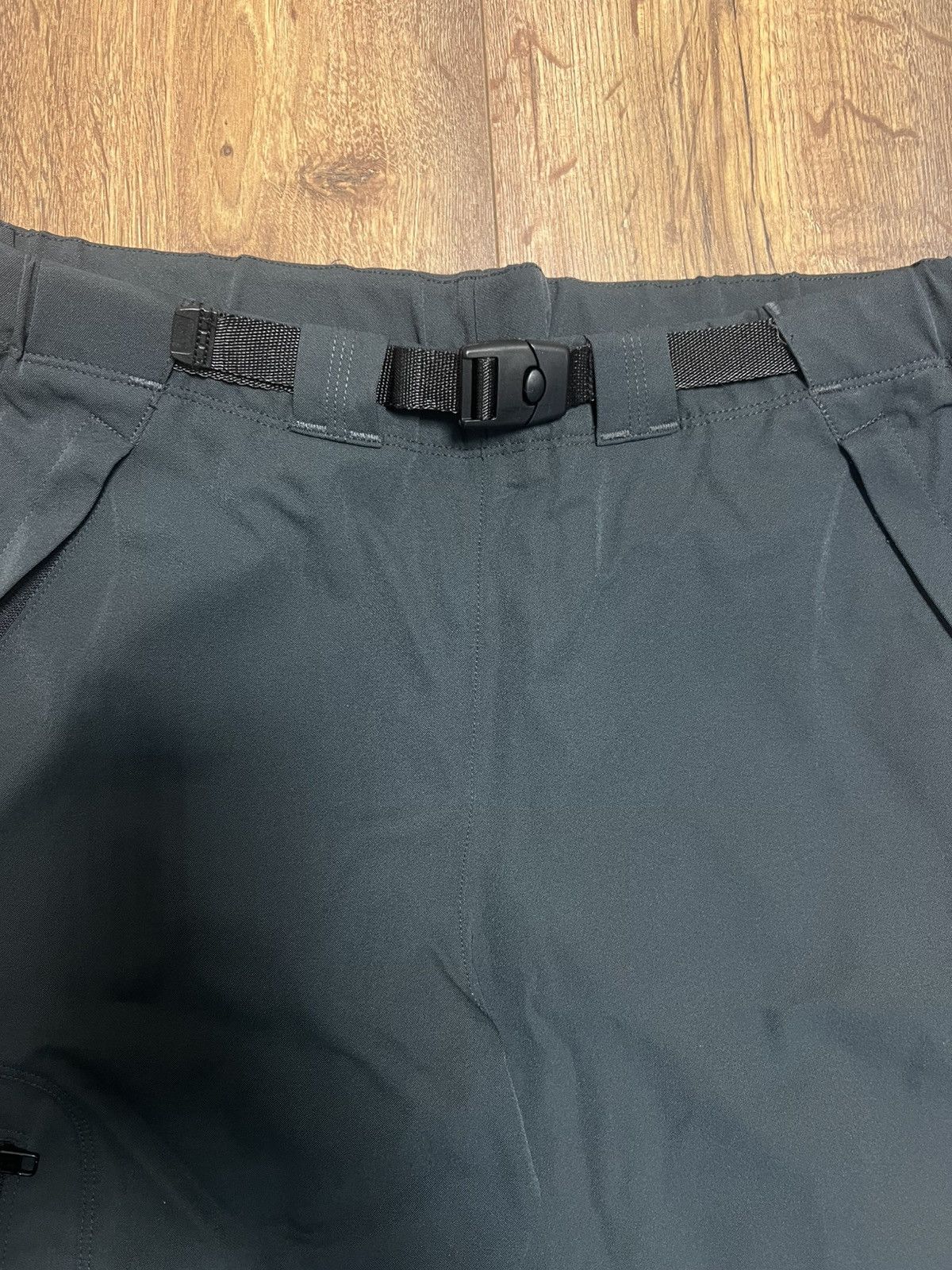 Arc'teryx Arc’teryx Nylon Pants Women's Size 28" / US 6 / IT 42 - 4 Thumbnail