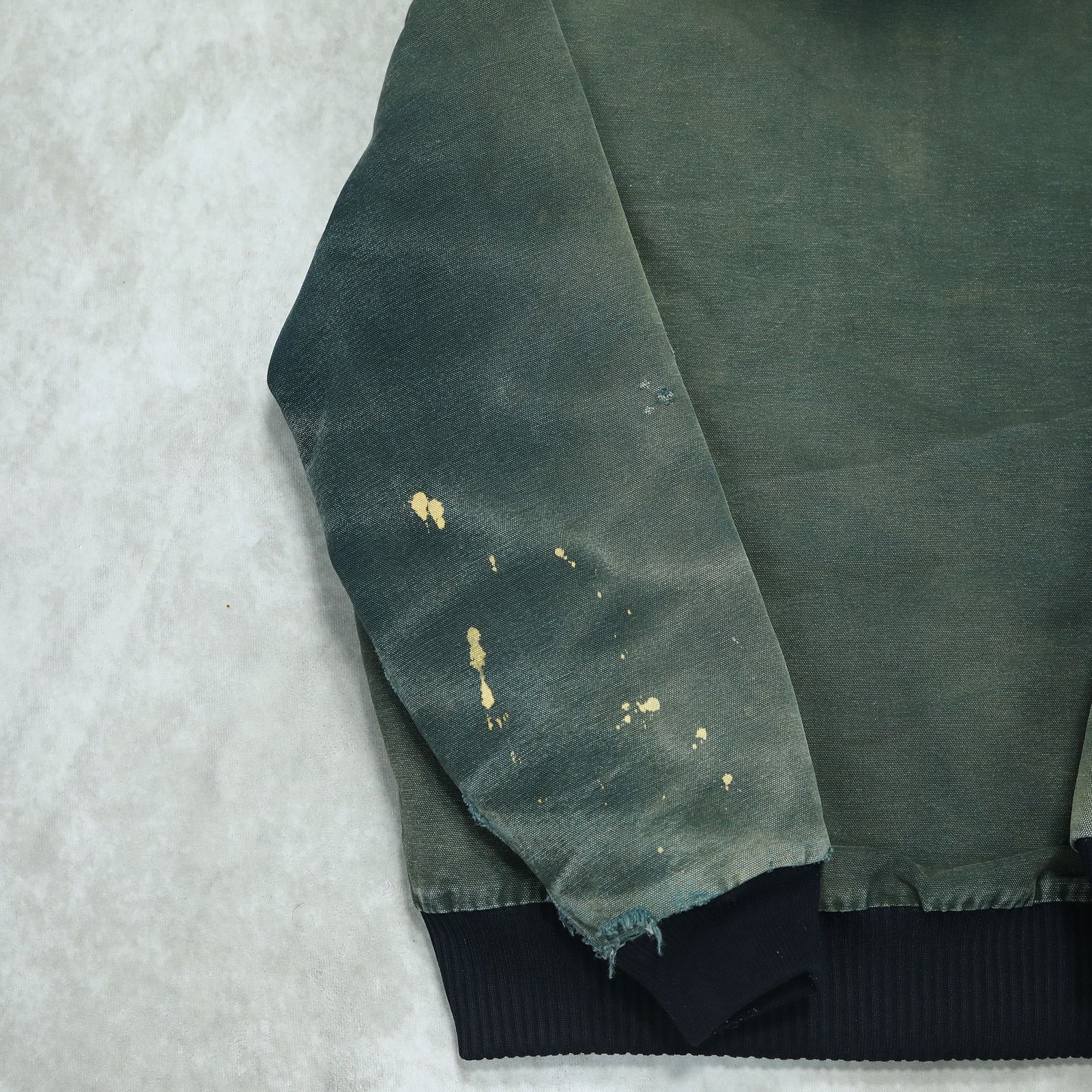 Carhartt Vintage FADED Black Carhartt J140 BLK Hooded Jacket Size US M / EU 48-50 / 2 - 9 Thumbnail