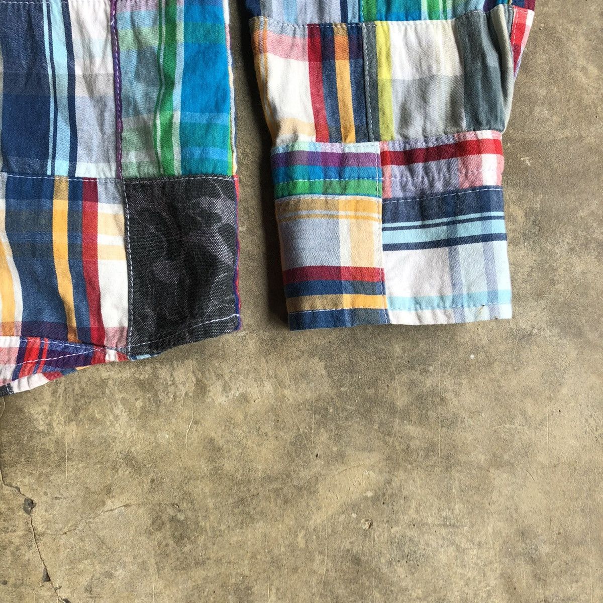 Bape OG Bape A Bathing Ape Camo Patchwork Long Slevee Shirt Size US S / EU 44-46 / 1 - 6 Thumbnail