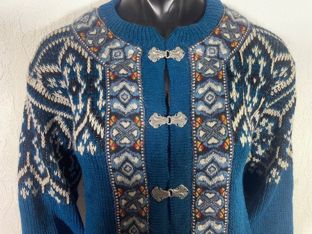 Nordstrom Norwegian NORDSTRIKK Wool Cardigan Sweater, size 42-48 Size L / US 10 / IT 46 - 5 Thumbnail