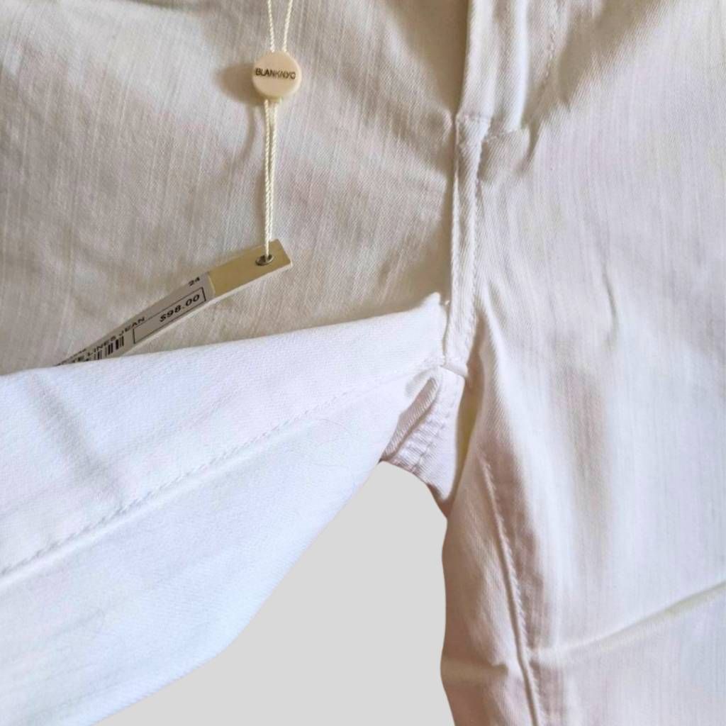 BLANKNYC Blank NYC White Skinny Jeans 24 NWT High Rise Ankle Raw Fray Size 24" / US 00 / IT 34 - 12 Thumbnail