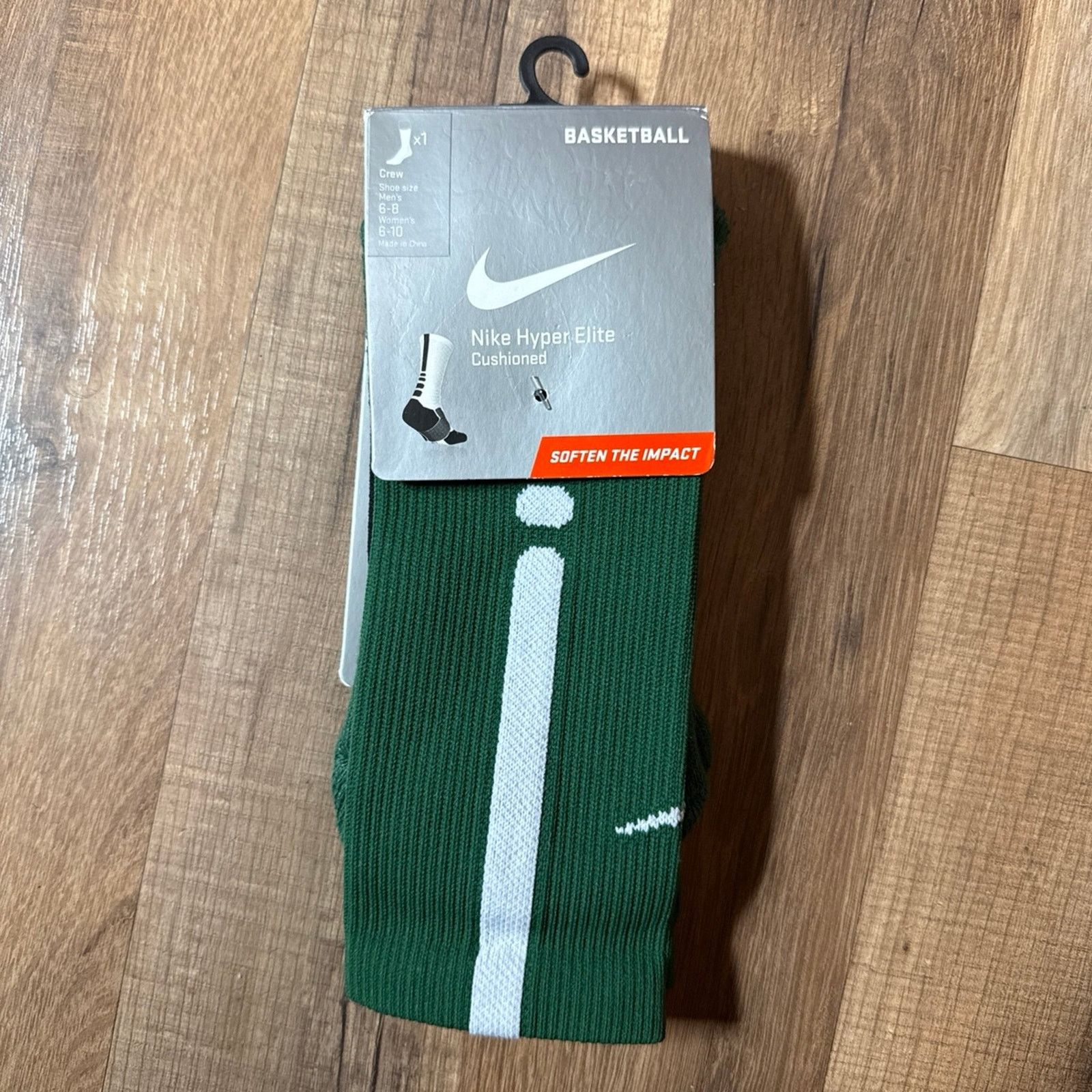 Nike 2013 Nike Hyper Elite Cushioned Basketball Crew Socks Size ONE SIZE - 1 Thumbnail