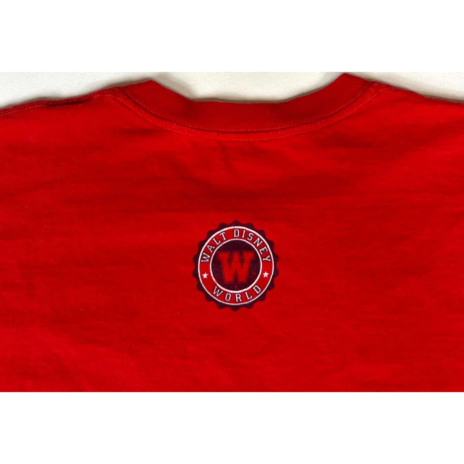 Disney VINTAGE Walt Disney World Men's T-Shirt Class of '34 Donald's Attitude Academy Sz L Red Crew Neck Short Sleeve Graphic Print (Double-Sided) Size US L / EU 52-54 / 3 - 3 Thumbnail