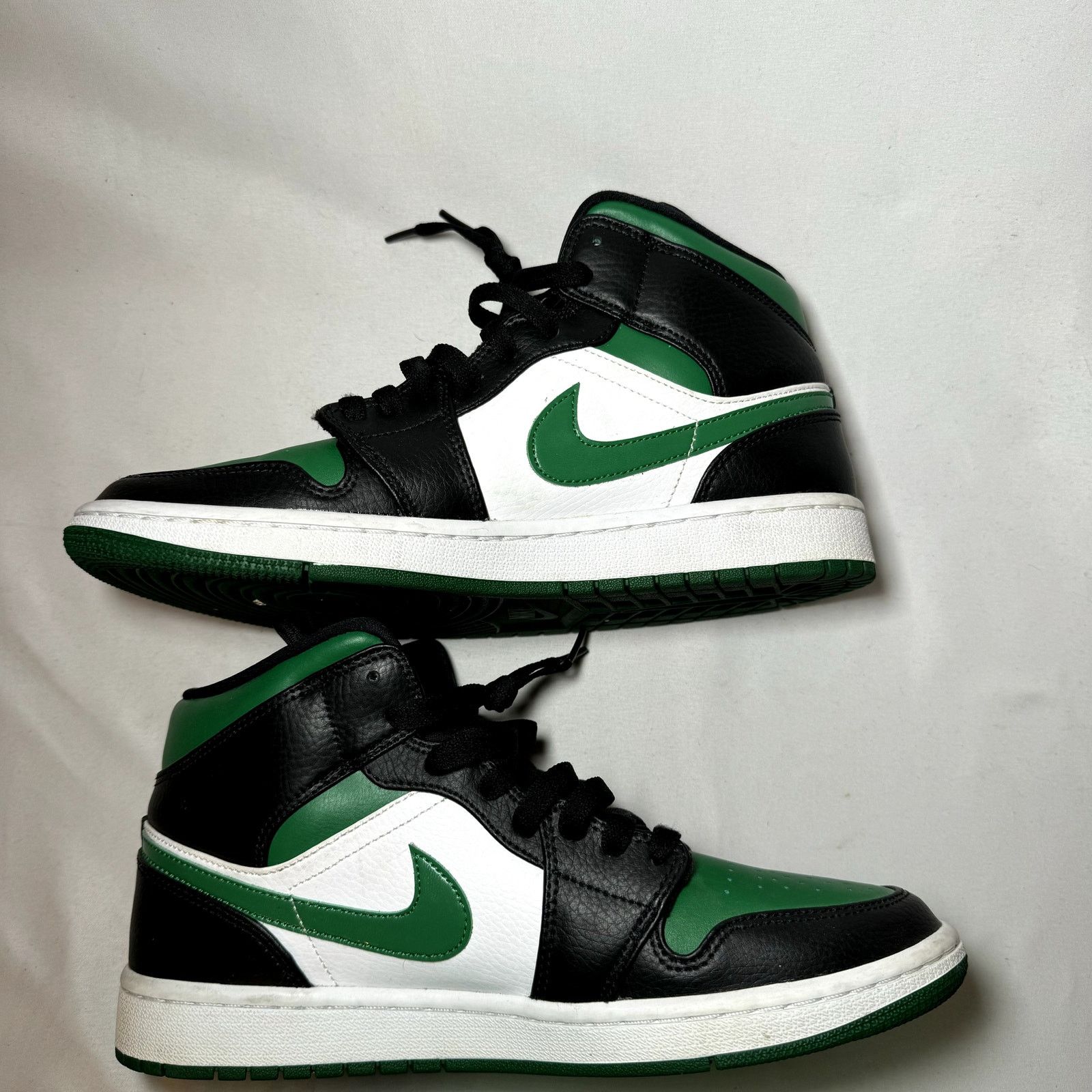 Jordan Brand × Nike Size 9 - Nike Air Jordan 1 Mid Pine Green Men's Shoes Size US 9 / EU 42 - 2 Thumbnail